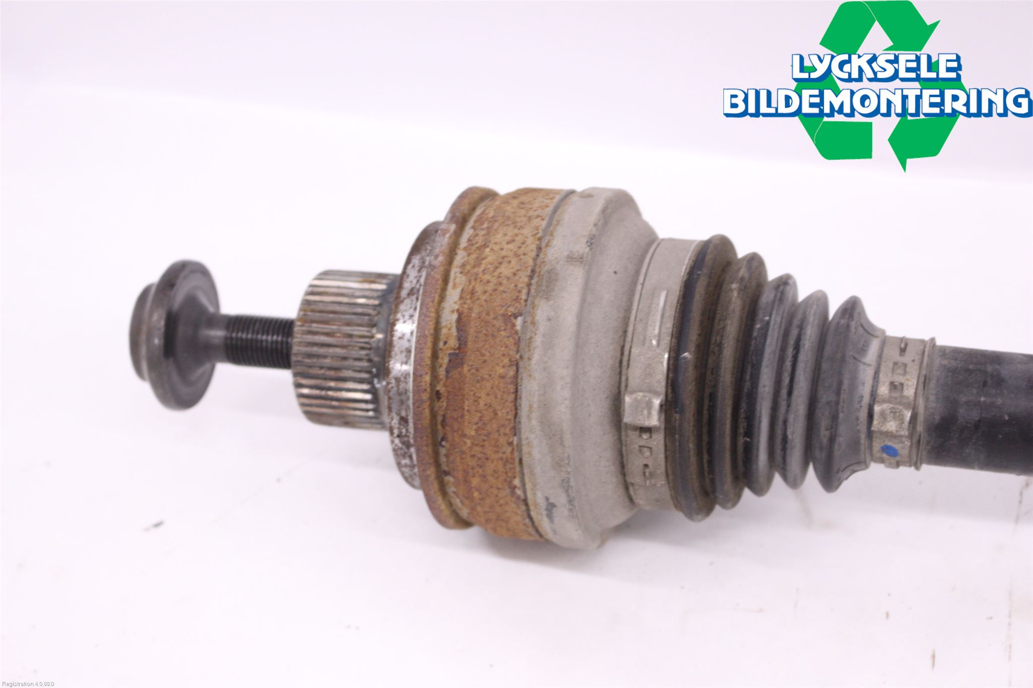 Audi Q5/SQ5 17- Drivaxel Bak Vänster