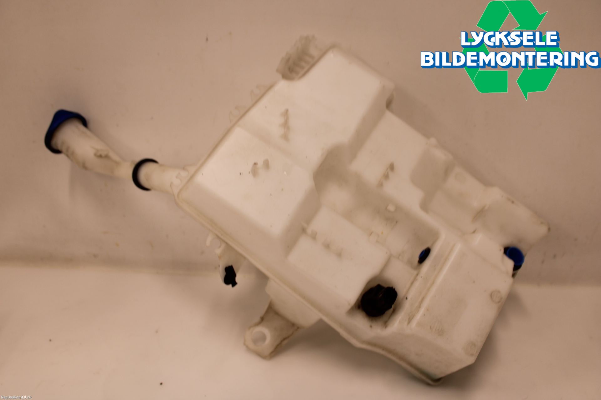 Ford FOCUS 15-18 Spolartank Vindruta-Strål