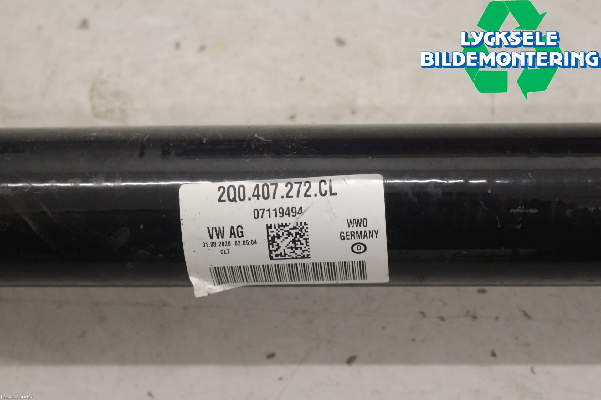 Volkswagen VW T-CROSS 19- Drivaxel Fram Höger