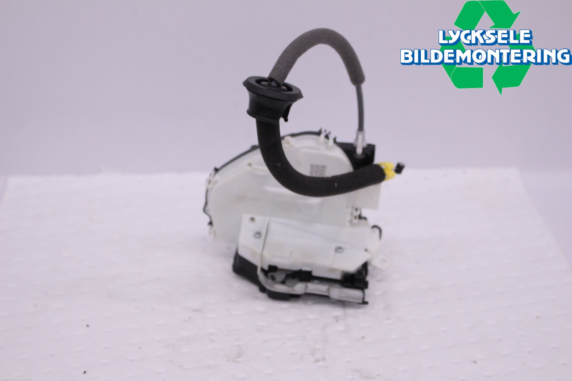 Audi A4/S4 B9 20- Låskista-Dörrlås