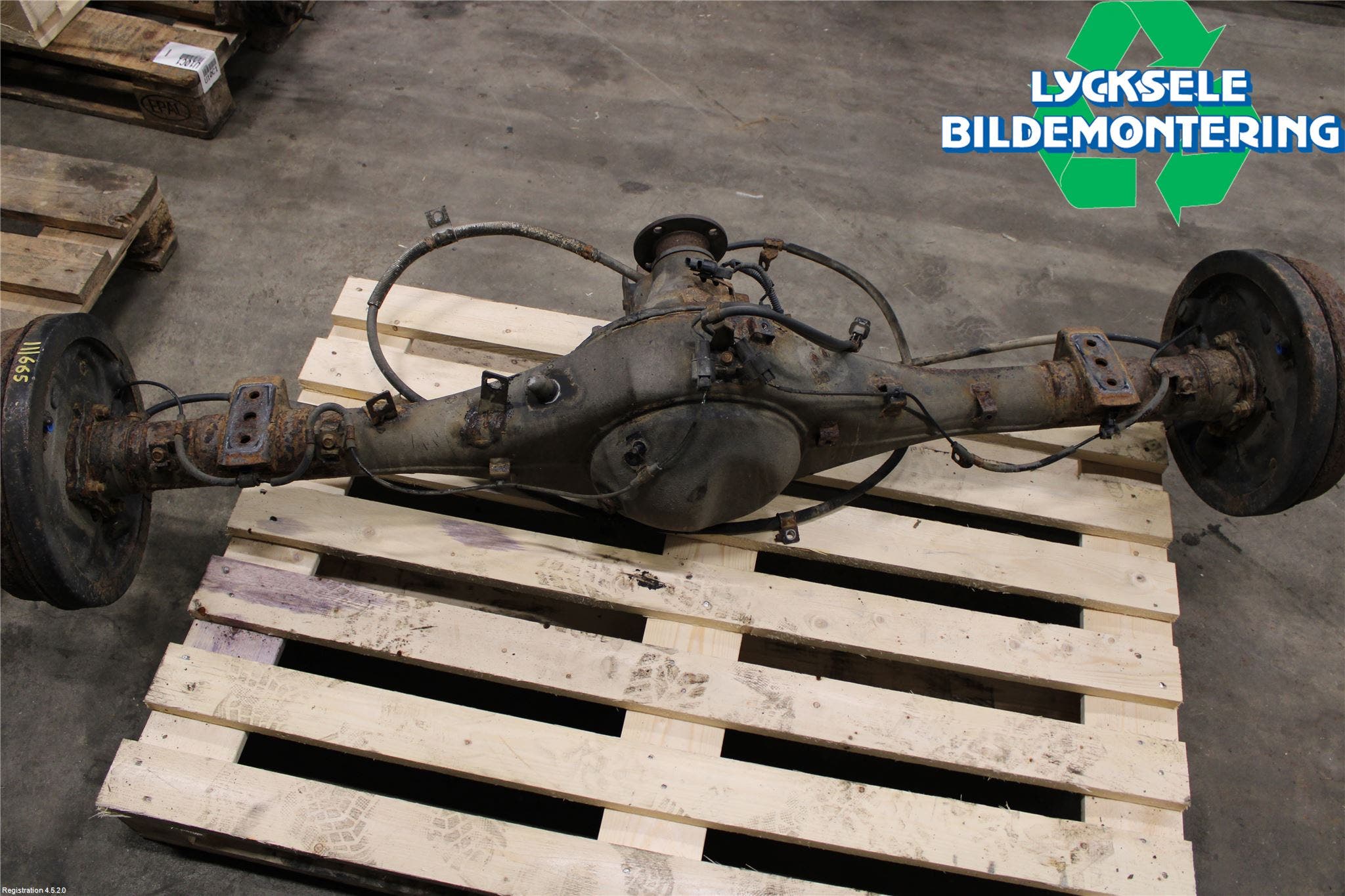 Fiat FULLBACK 16-19 Bakaxel