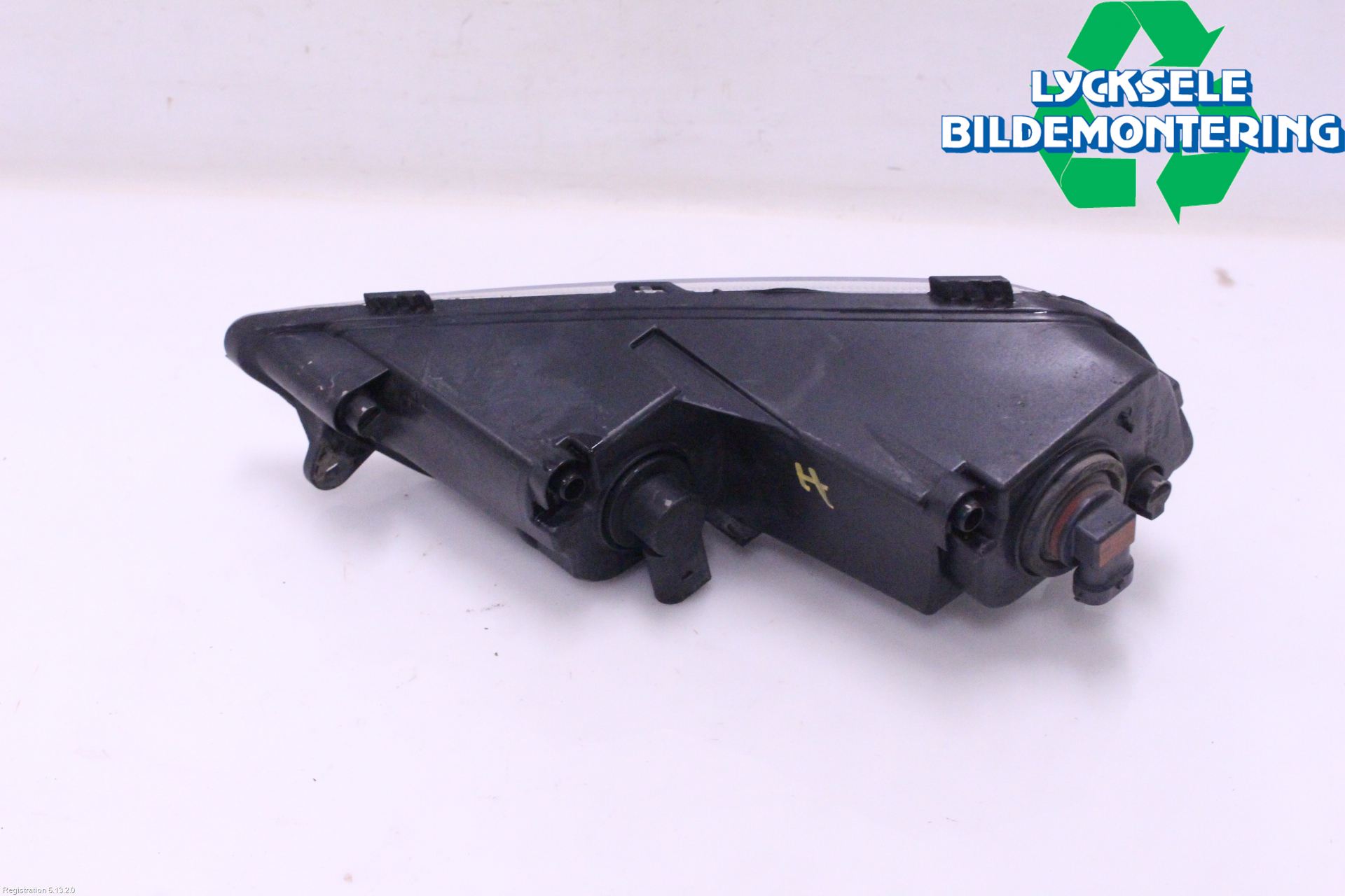 Volkswagen VW PASSAT 11-14 Dimljus-Varselljus Fram