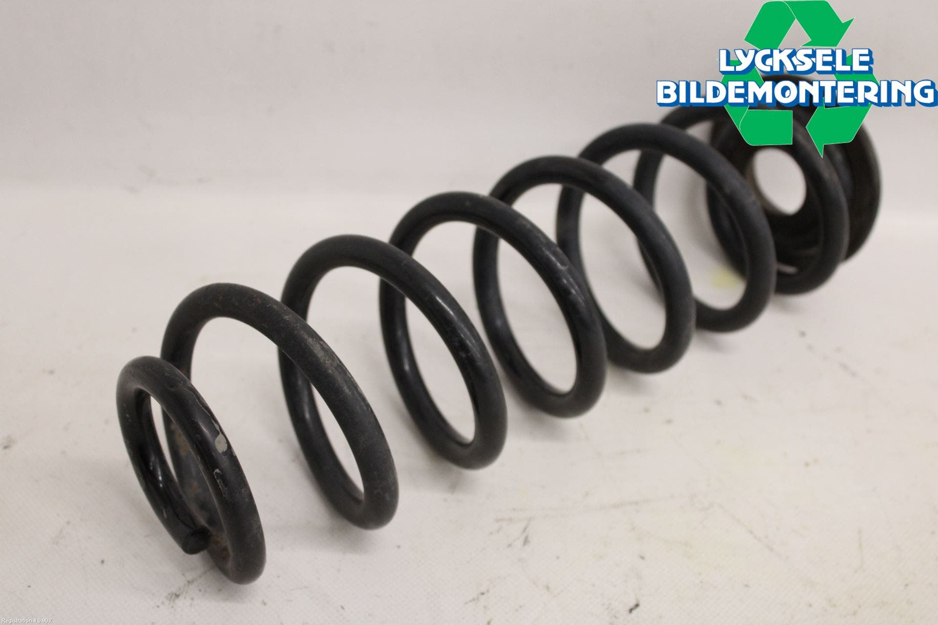 Skoda OCTAVIA (NX) 20- Fjäder Bak