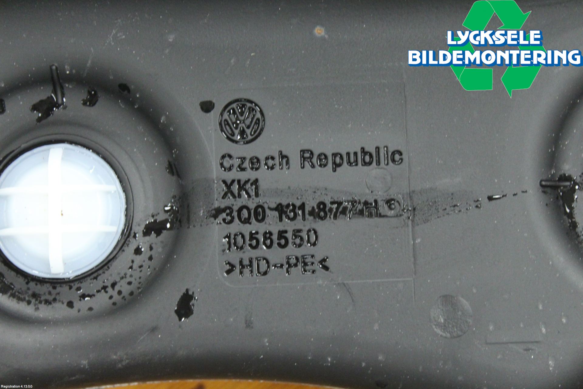 Volkswagen VW PASSAT 20-24 Adblue Tank