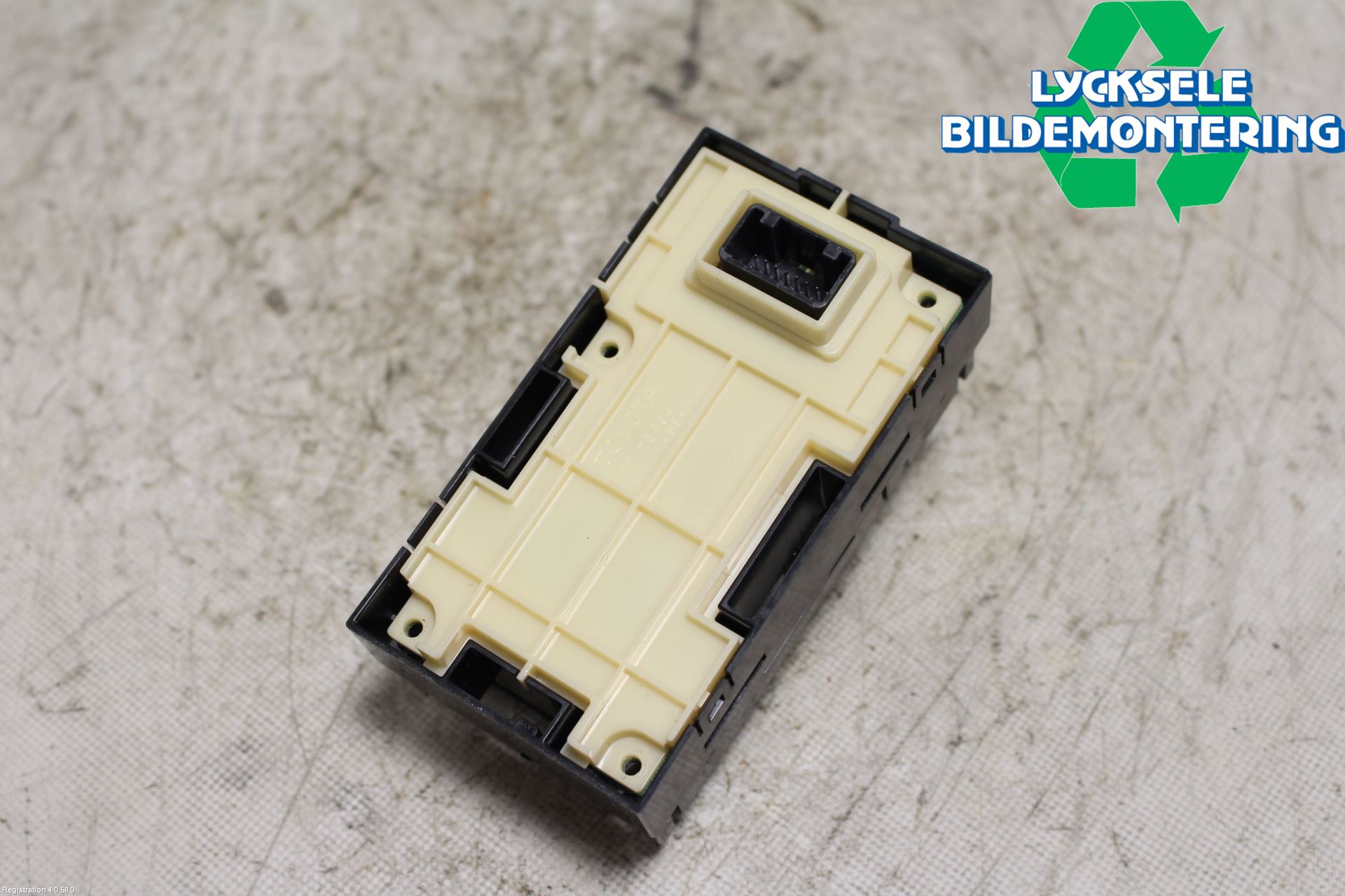 Lexus IS 250/350 14-20 Strömställare Multifunktion