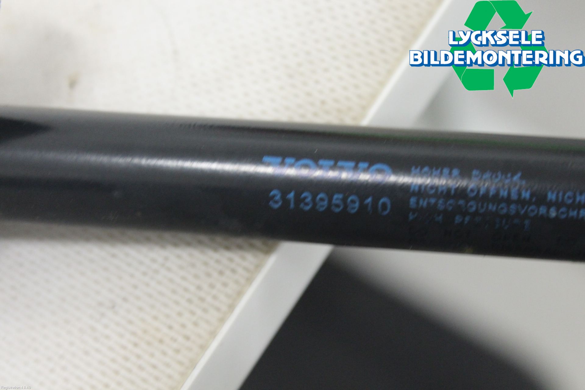 Volvo V60 14-18 Gasfjäder Baklucka