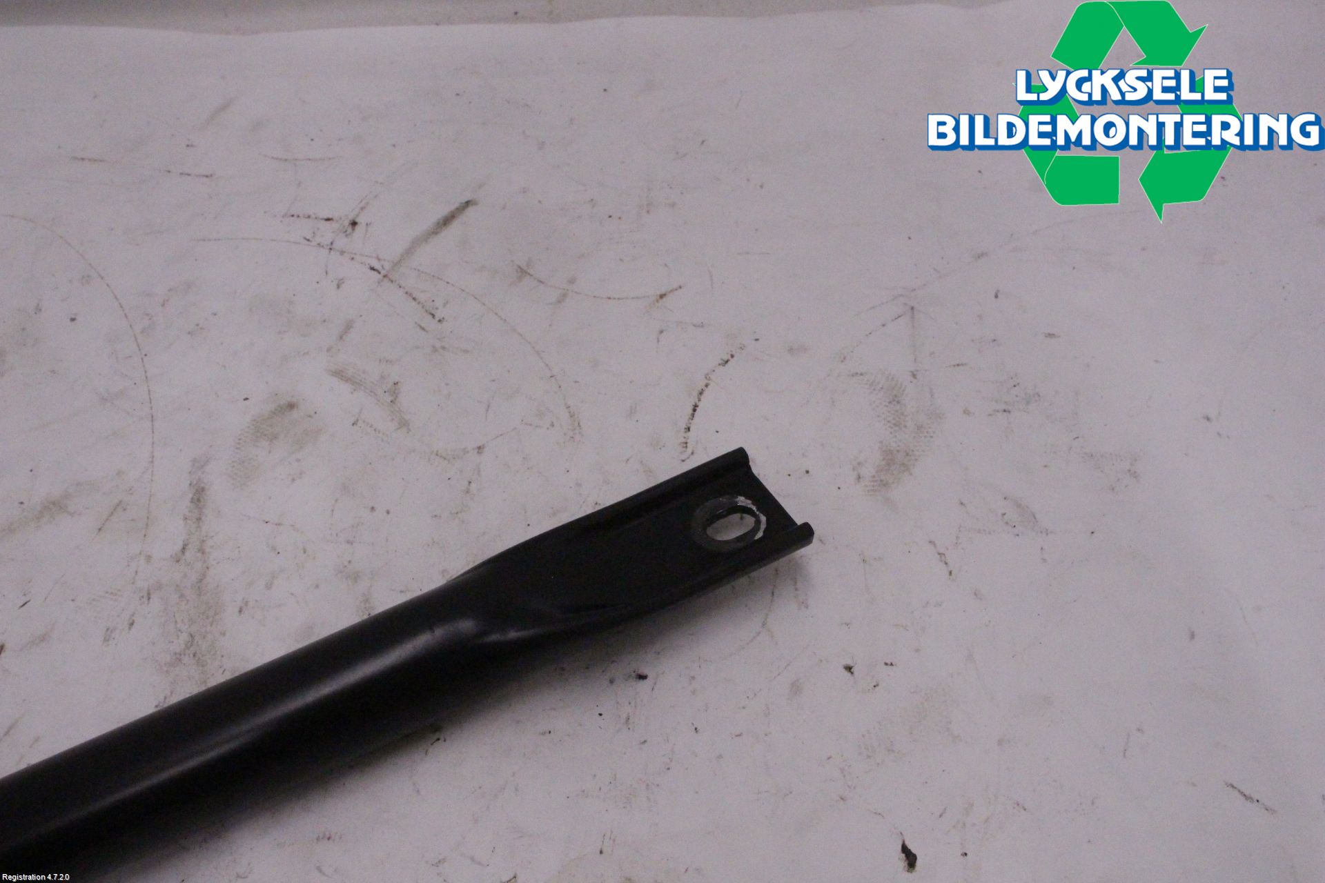 BMW 5 F10/F11/F18 09-17 Frontplåt