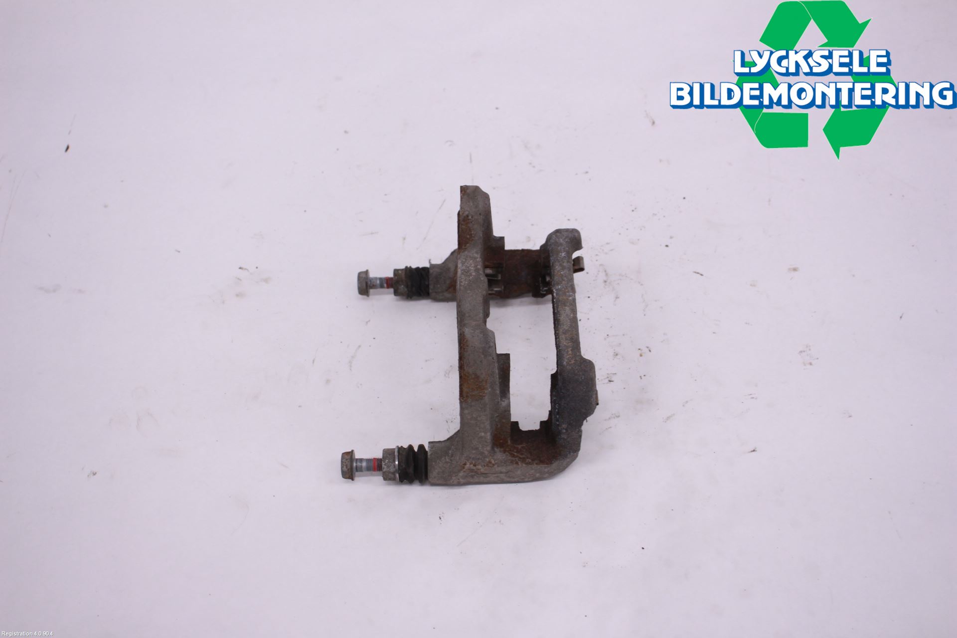 Toyota RAV4 19- Bromsokshållare