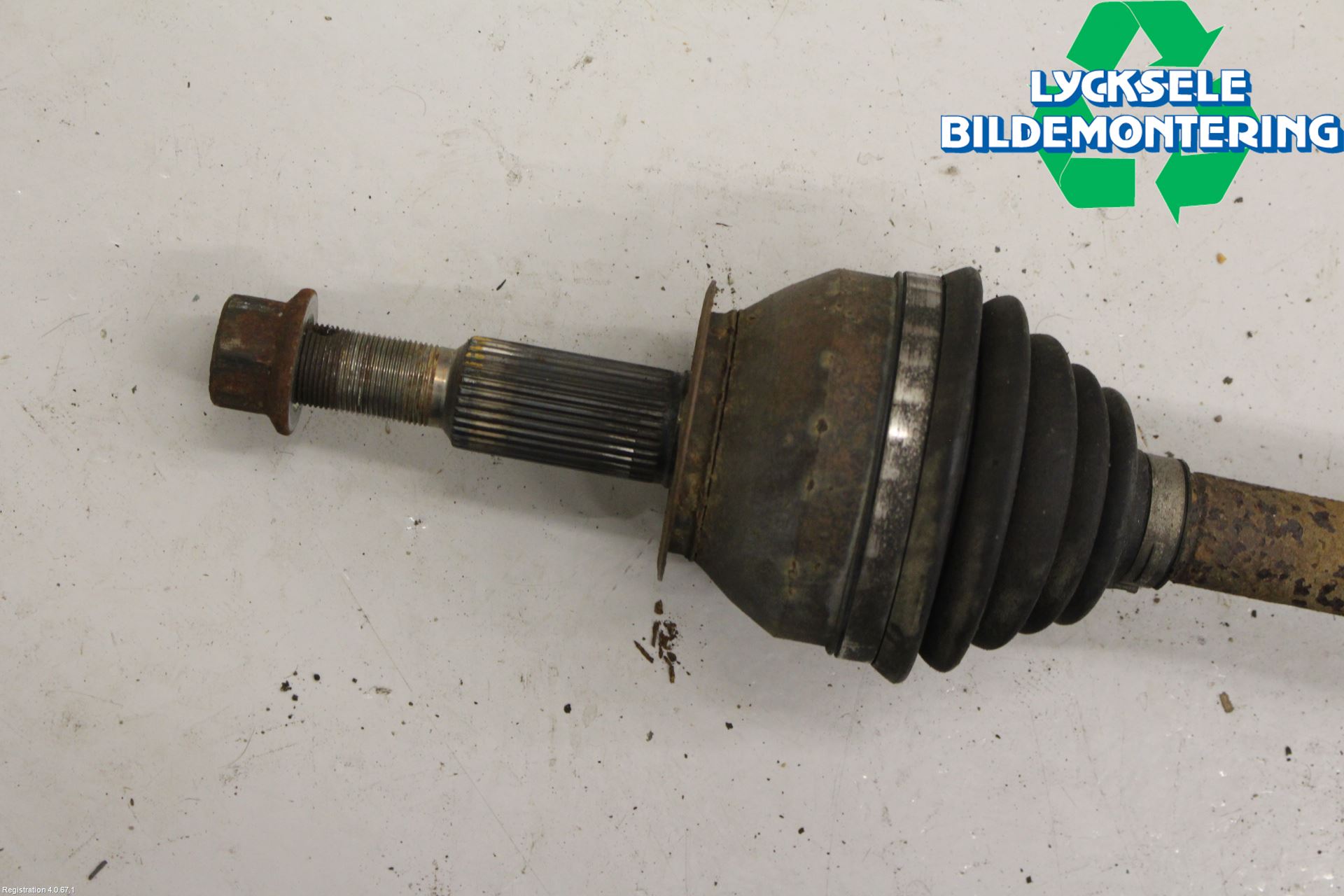 Nissan PATHFINDER R51 05-12 Drivaxel Bak Vänster