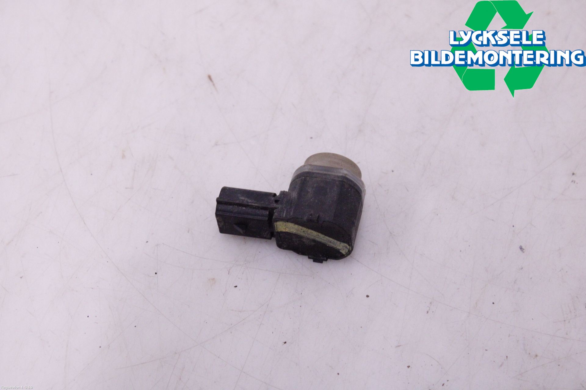 Ford RANGER EU 12-23 Parkeringshjälp Frontsensor