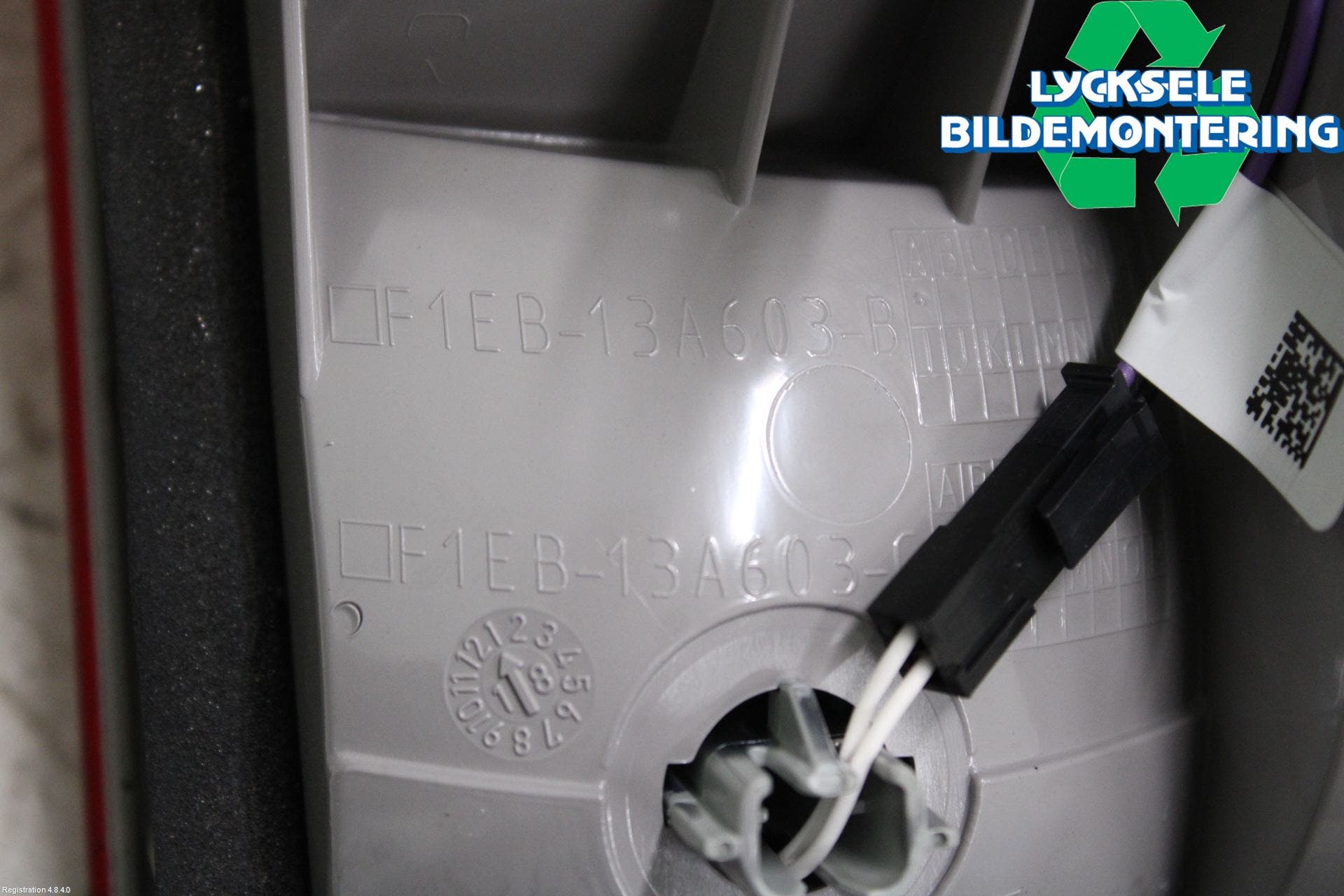 Ford FOCUS 15-18 Bakljus Lucka Vä