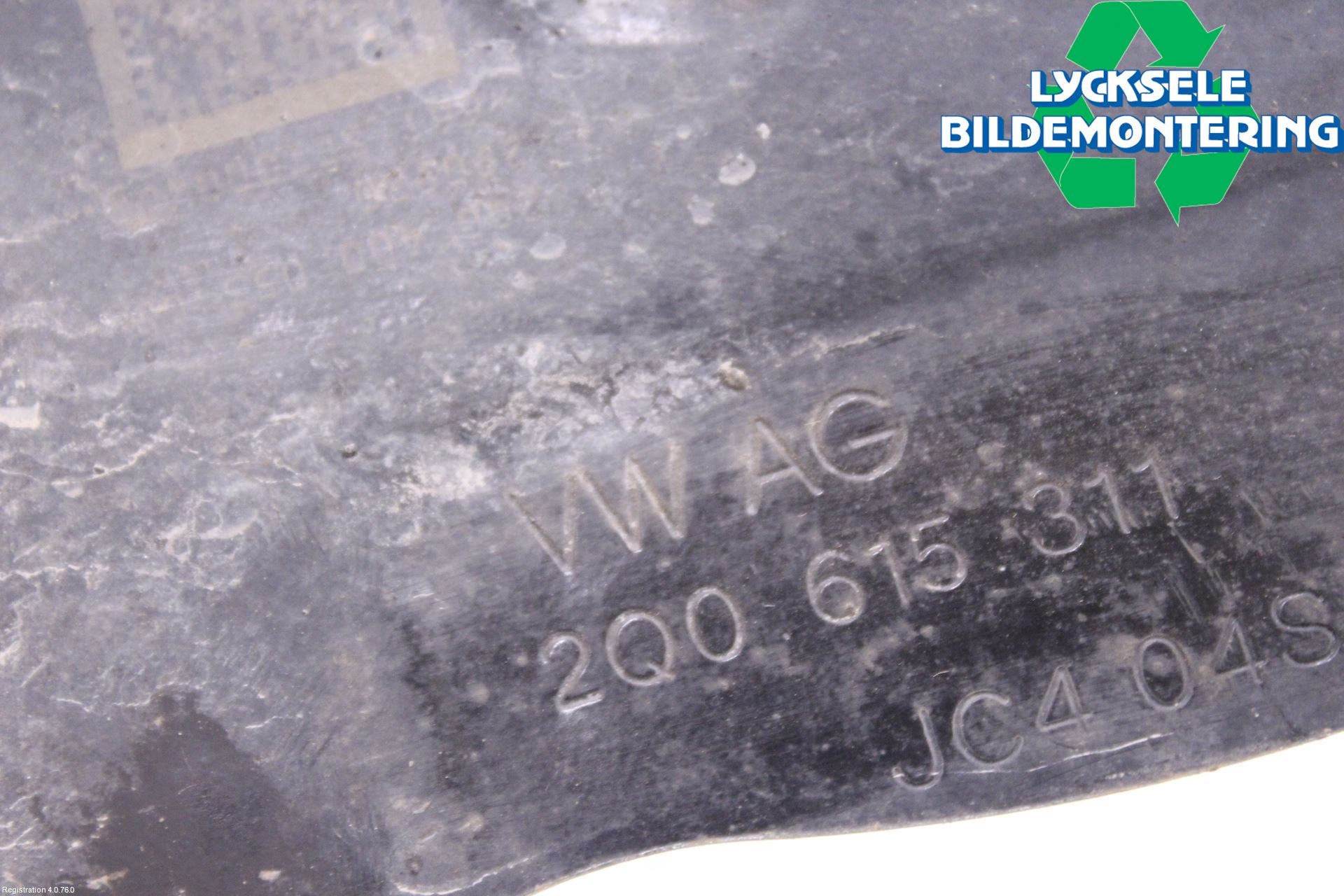 Volkswagen VW T-CROSS 19- Bromssköld Fram