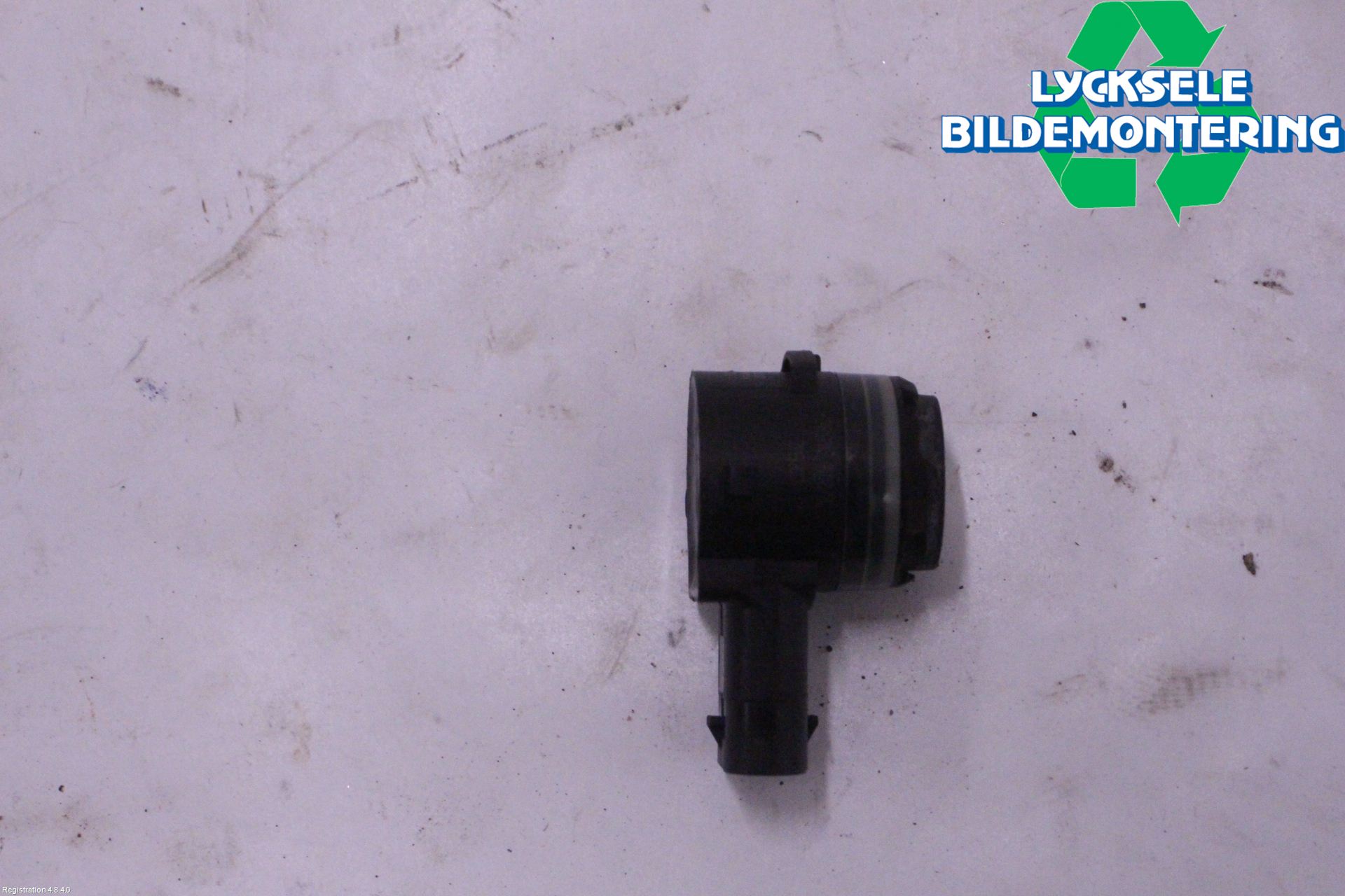 Volkswagen VW PASSAT 15-19 Parkeringshjälp Frontsensor