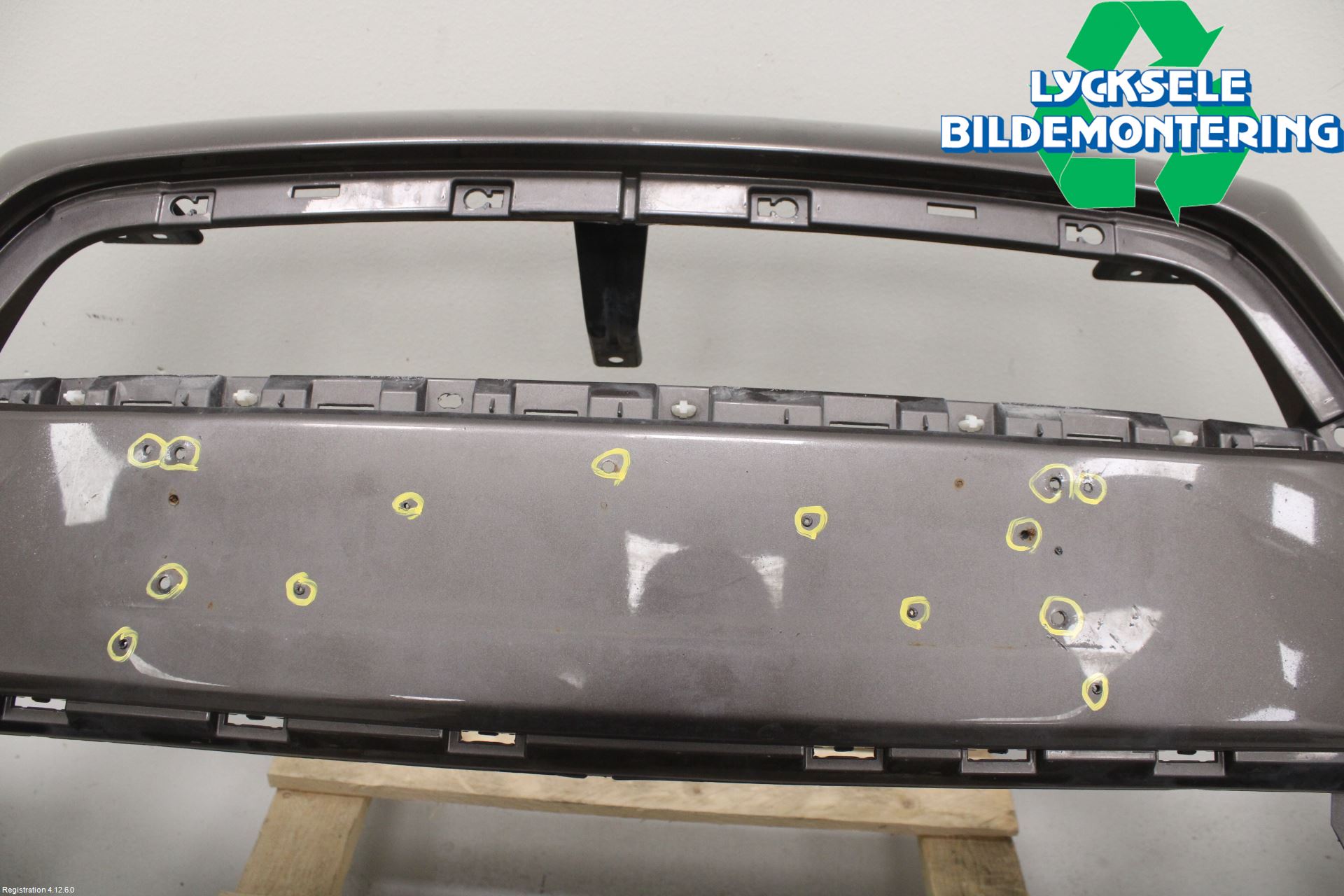 Mitsubishi ASX 10-22 Stötfångarbeklädnad Fram