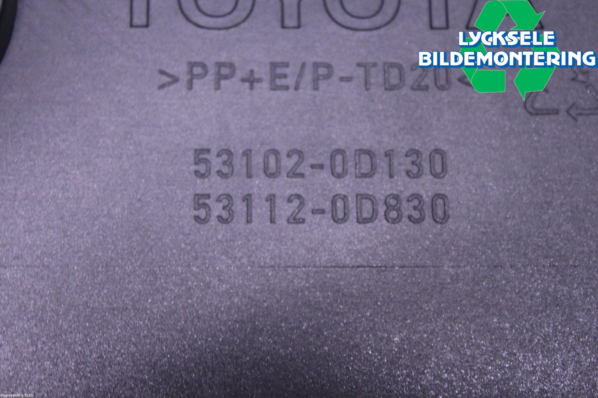 Toyota YARIS XP130 15-20 Grill Komp