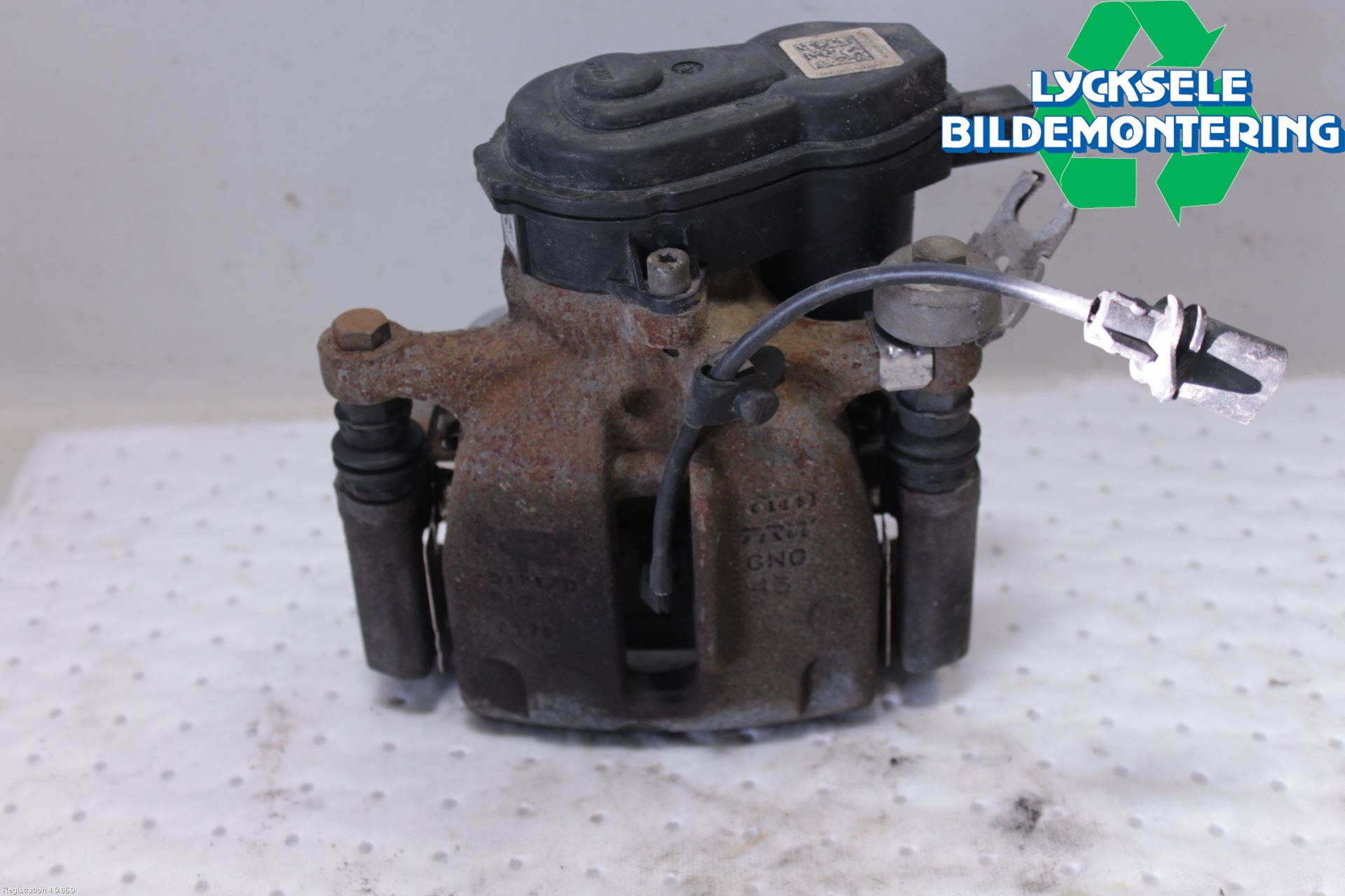 Audi A6 ALLROAD 12-18 Bromsok Bak Vänster