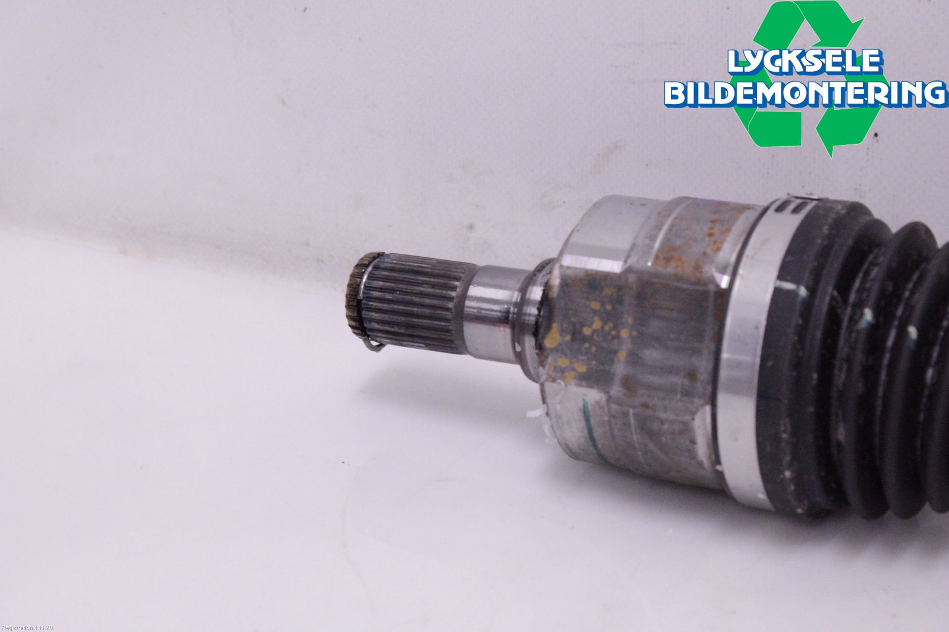 Hyundai i10 LA 20- Drivaxel Fram Höger