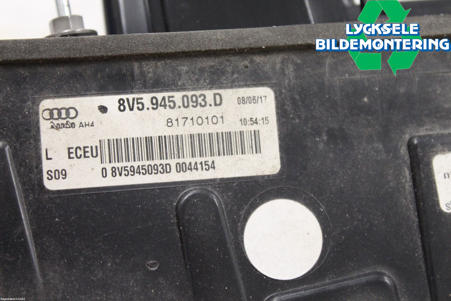 Audi A3/S3 8V 13-20 Bakljus Lucka Vä