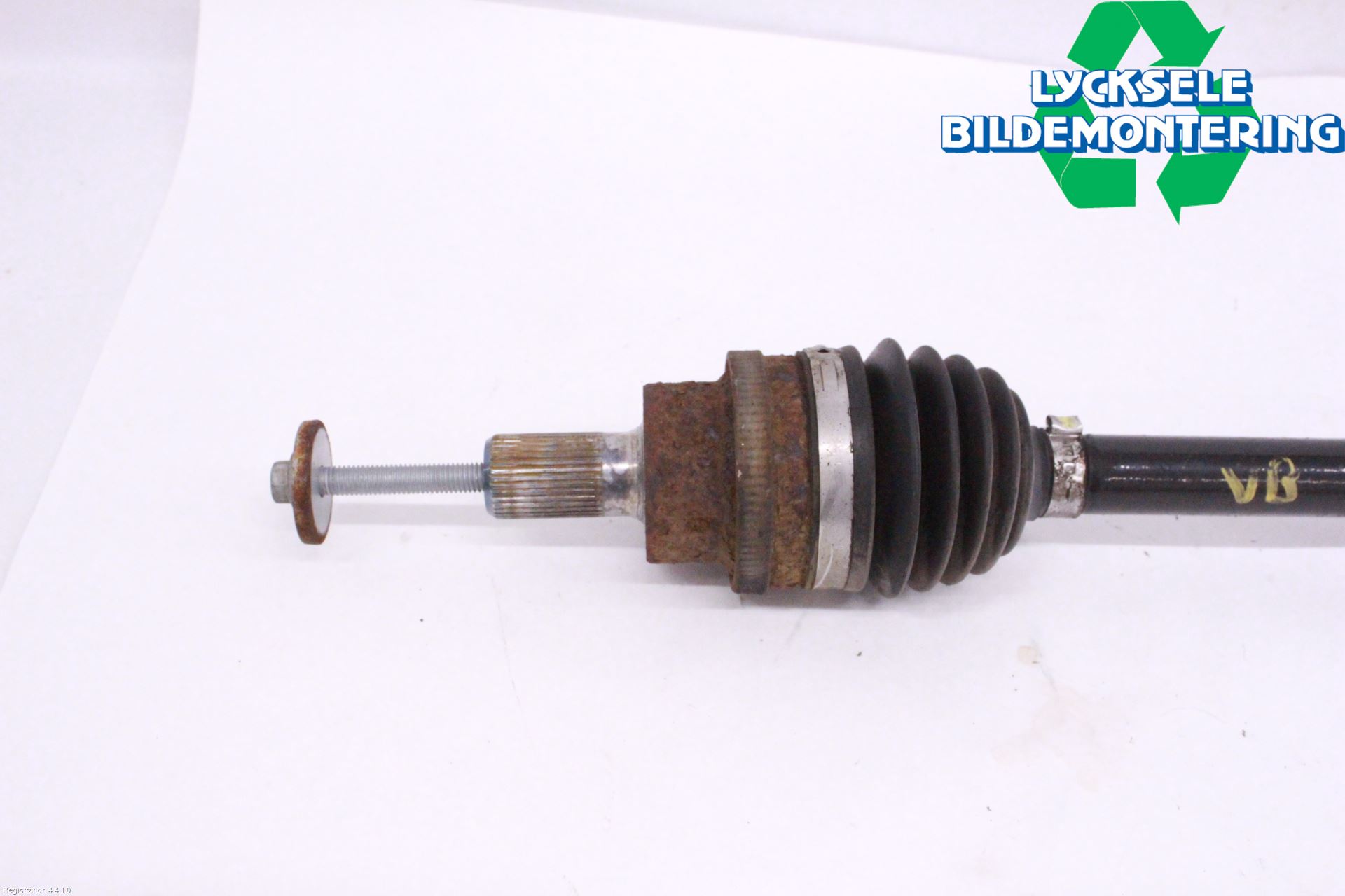 Ford KUGA 08-12 Drivaxel Bak Vänster