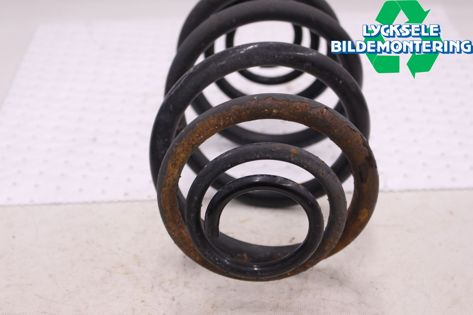 Opel VIVARO 15-19 Fjäder Bak