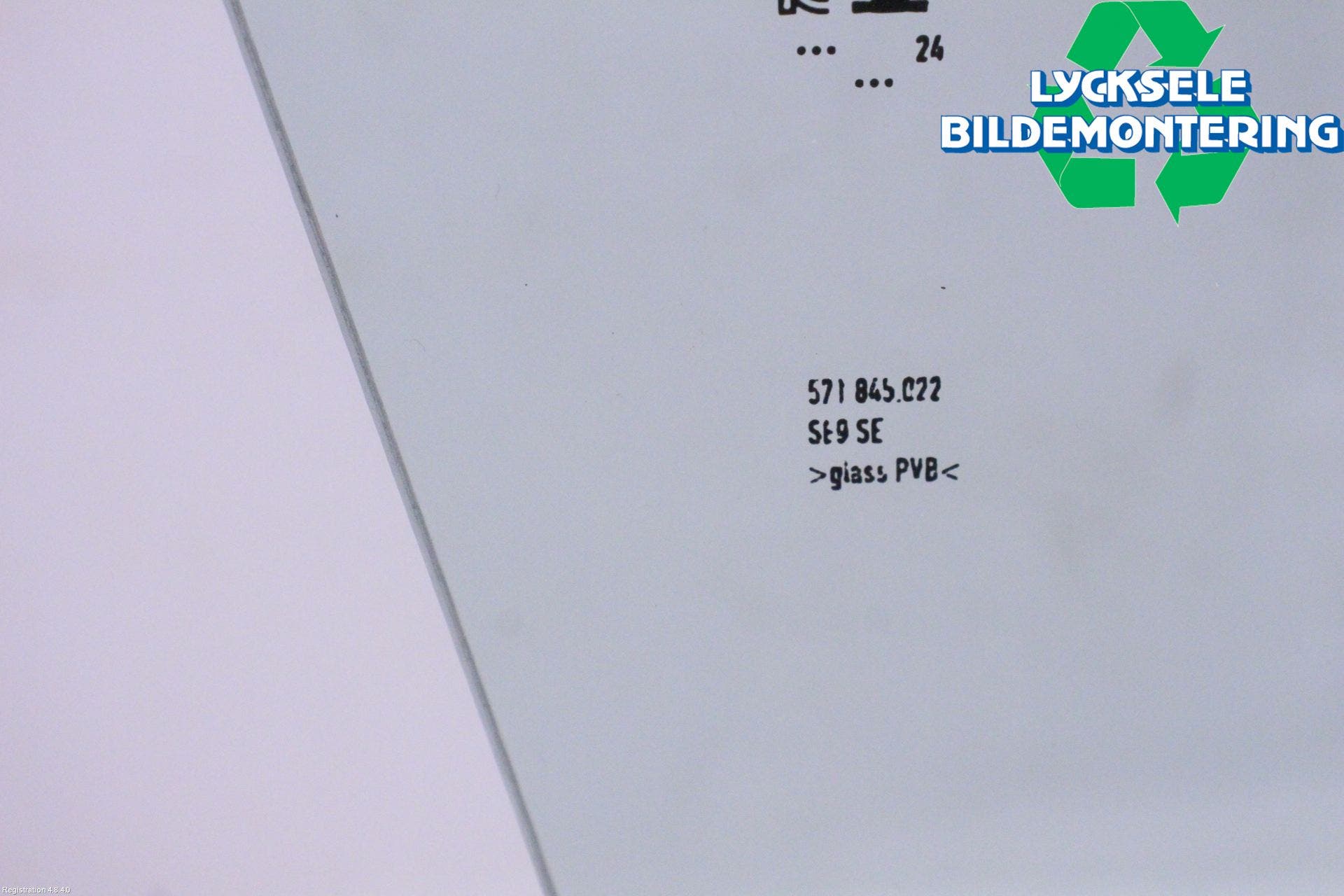 Alfa VW TIGUAN 24- Dörruta Fram Höger