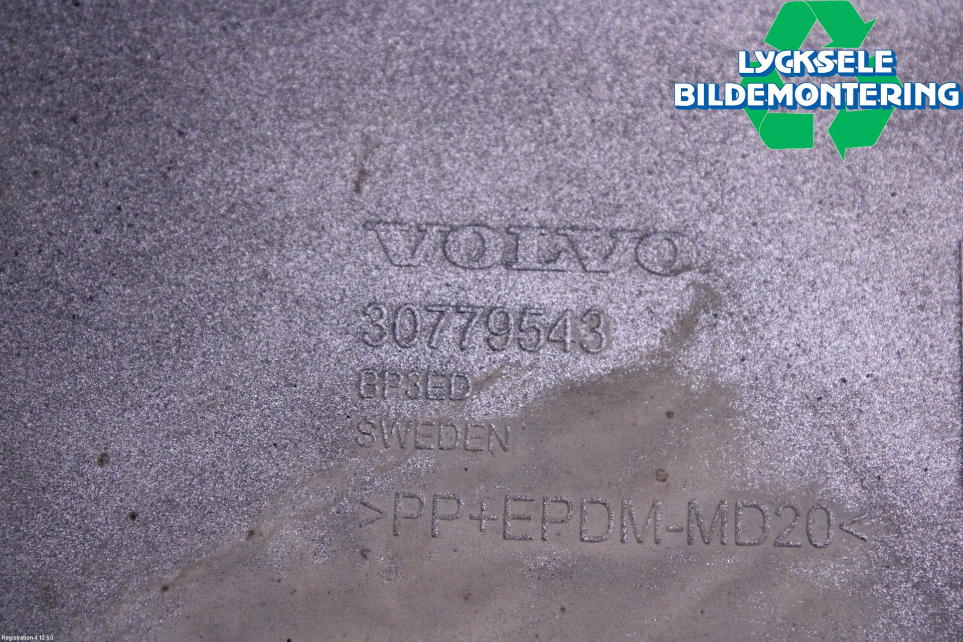 Volvo XC70 08-13 Spoiler Bak