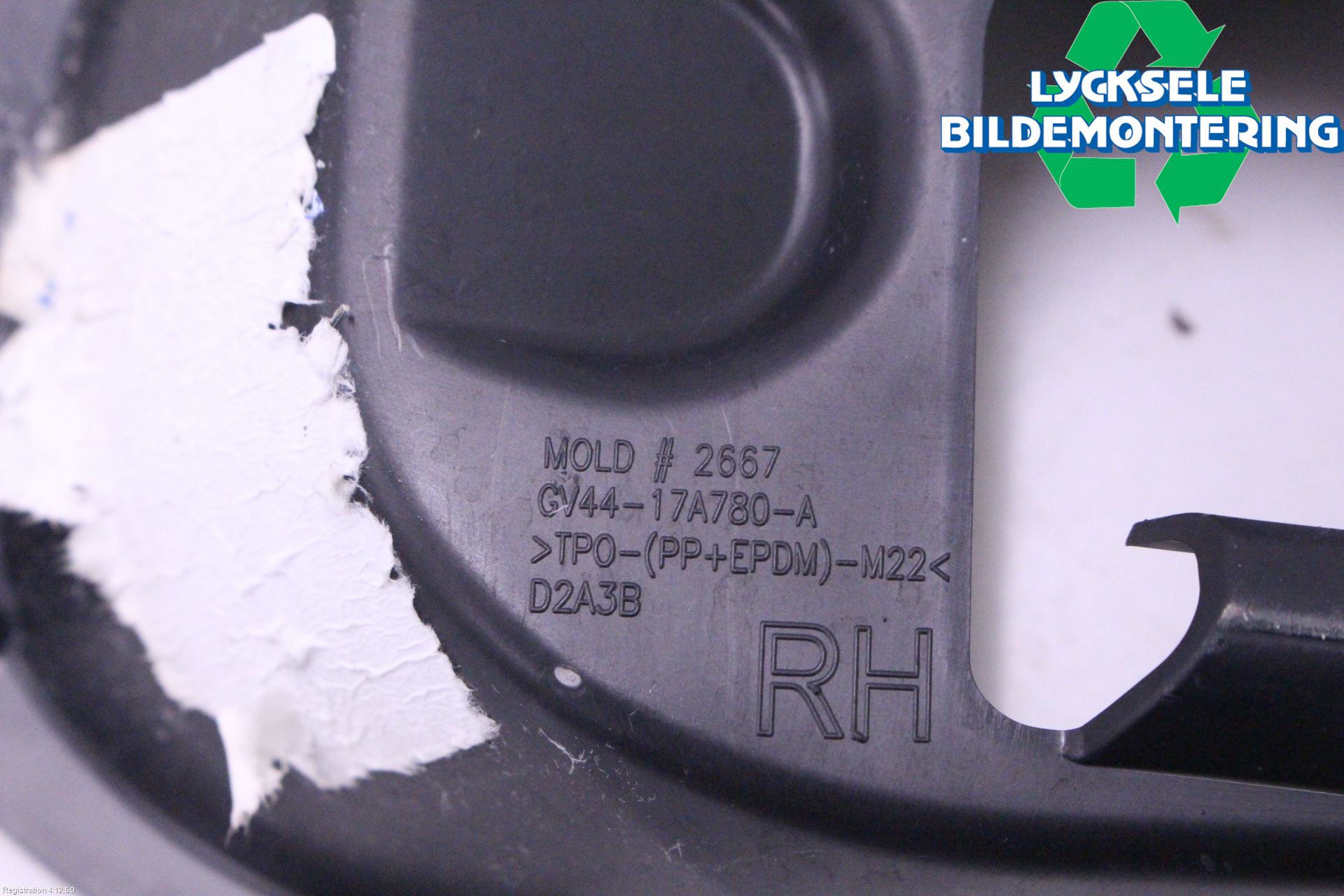 Ford KUGA 17-19 Stötfångarfäste Fram Hö