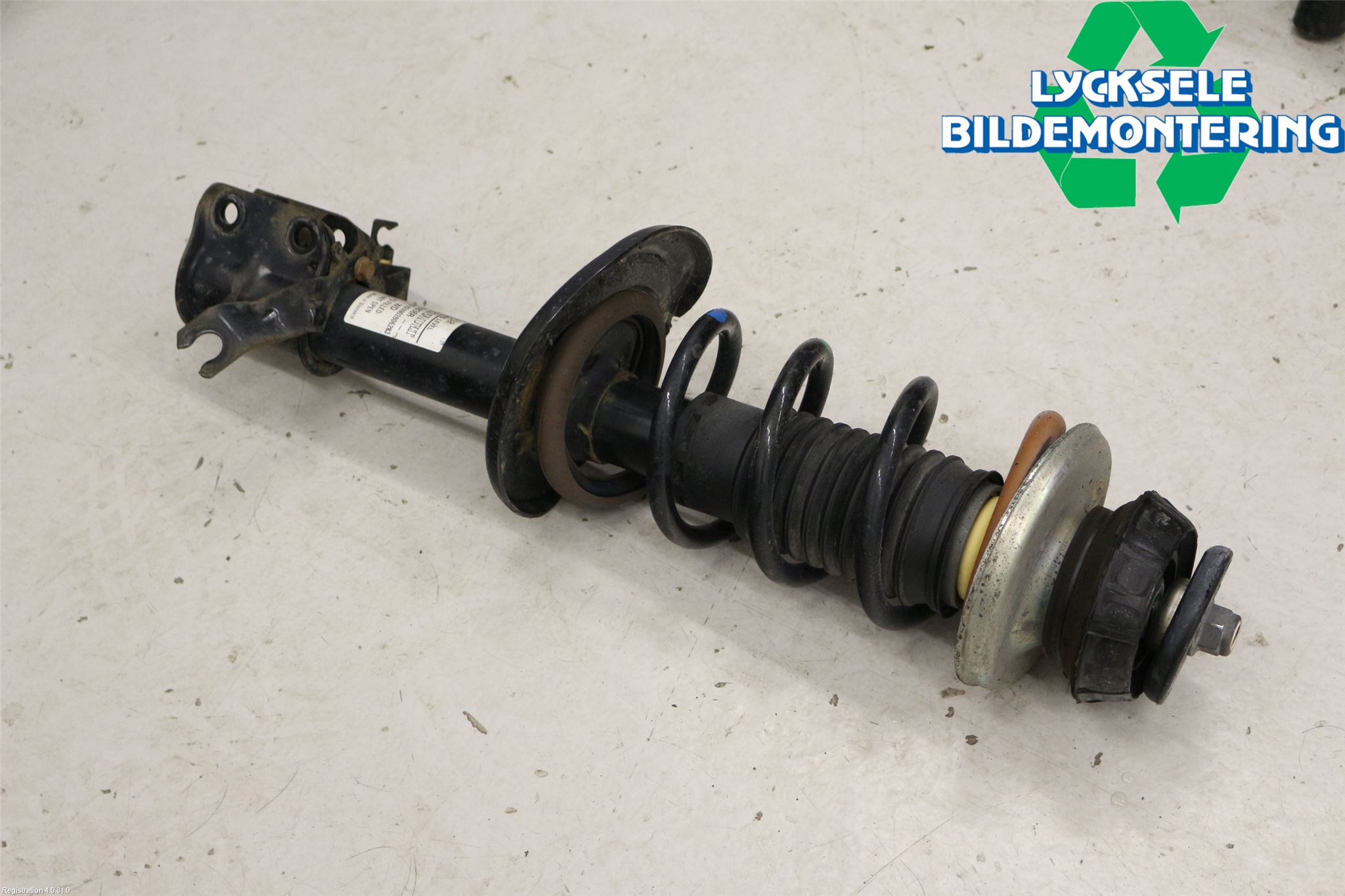 Dacia DOKKER 13- Fjäderben Fram Vänster