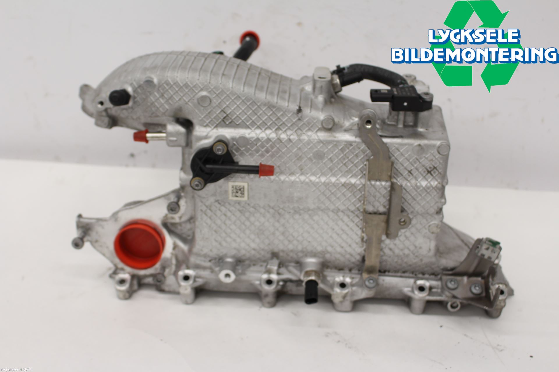 Audi A6 F2/C8 19- Grenrör Insug