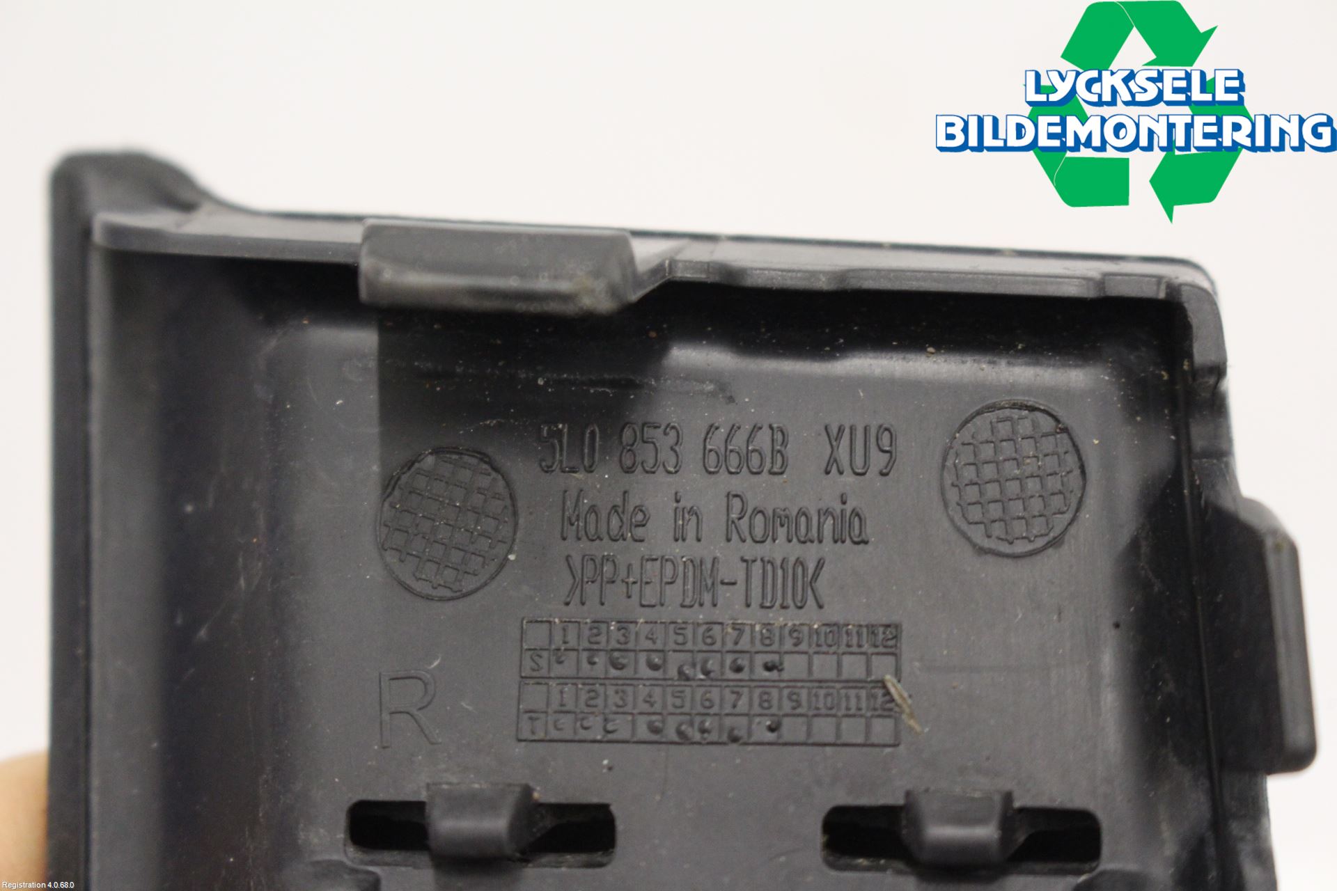 Skoda YETI Grilldel Höger