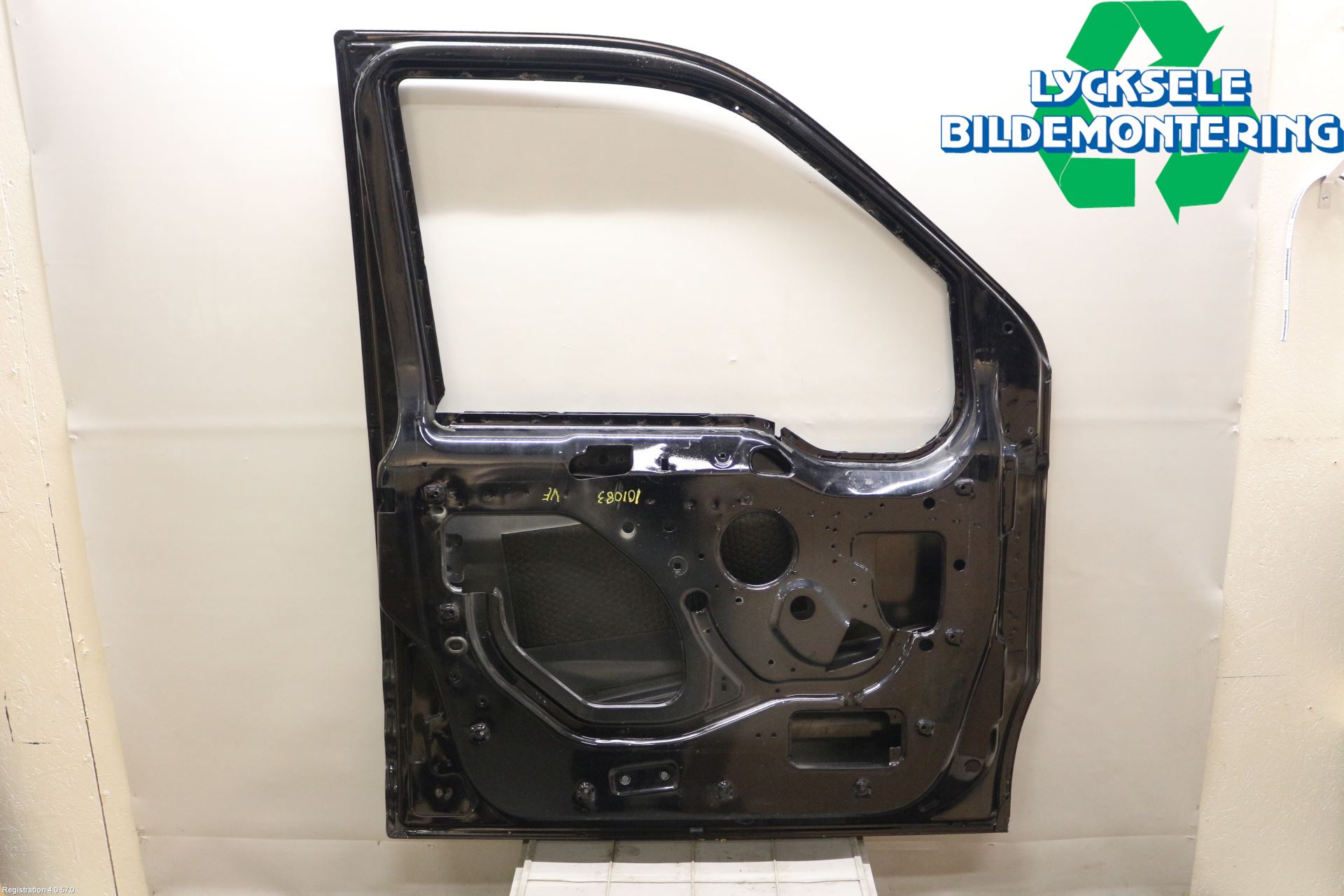 Ford TRANSIT CONNECT 09-13 Dörr Fram Höger