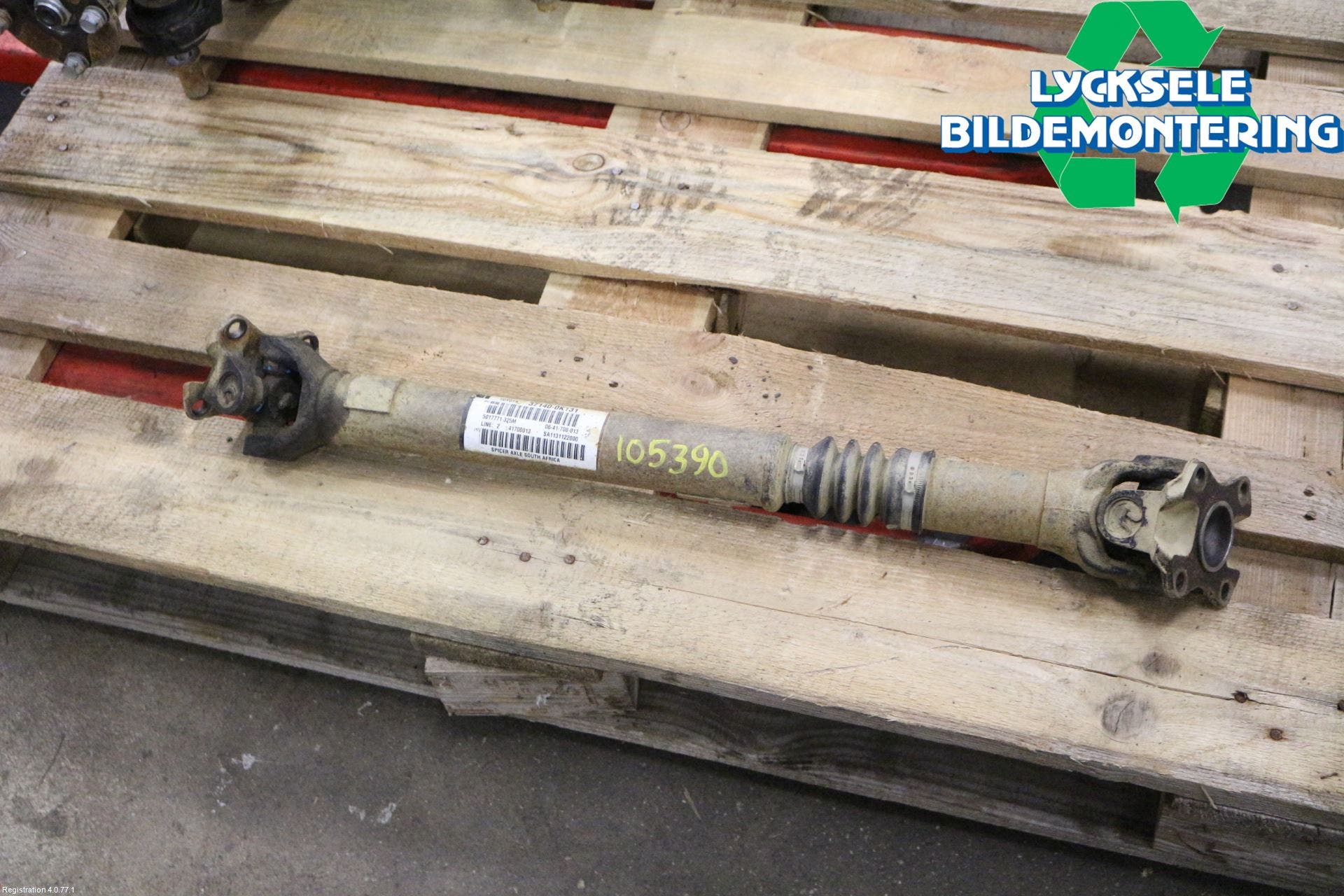 Toyota HILUX 05-16 Mellanaxel Främre 4Wd