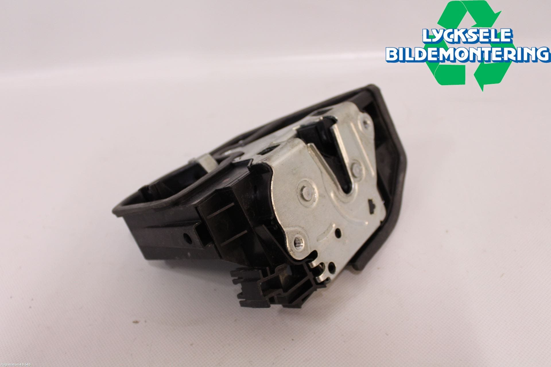 BMW 5 F10/F11/F18 09-17 Låskista-Dörrlås