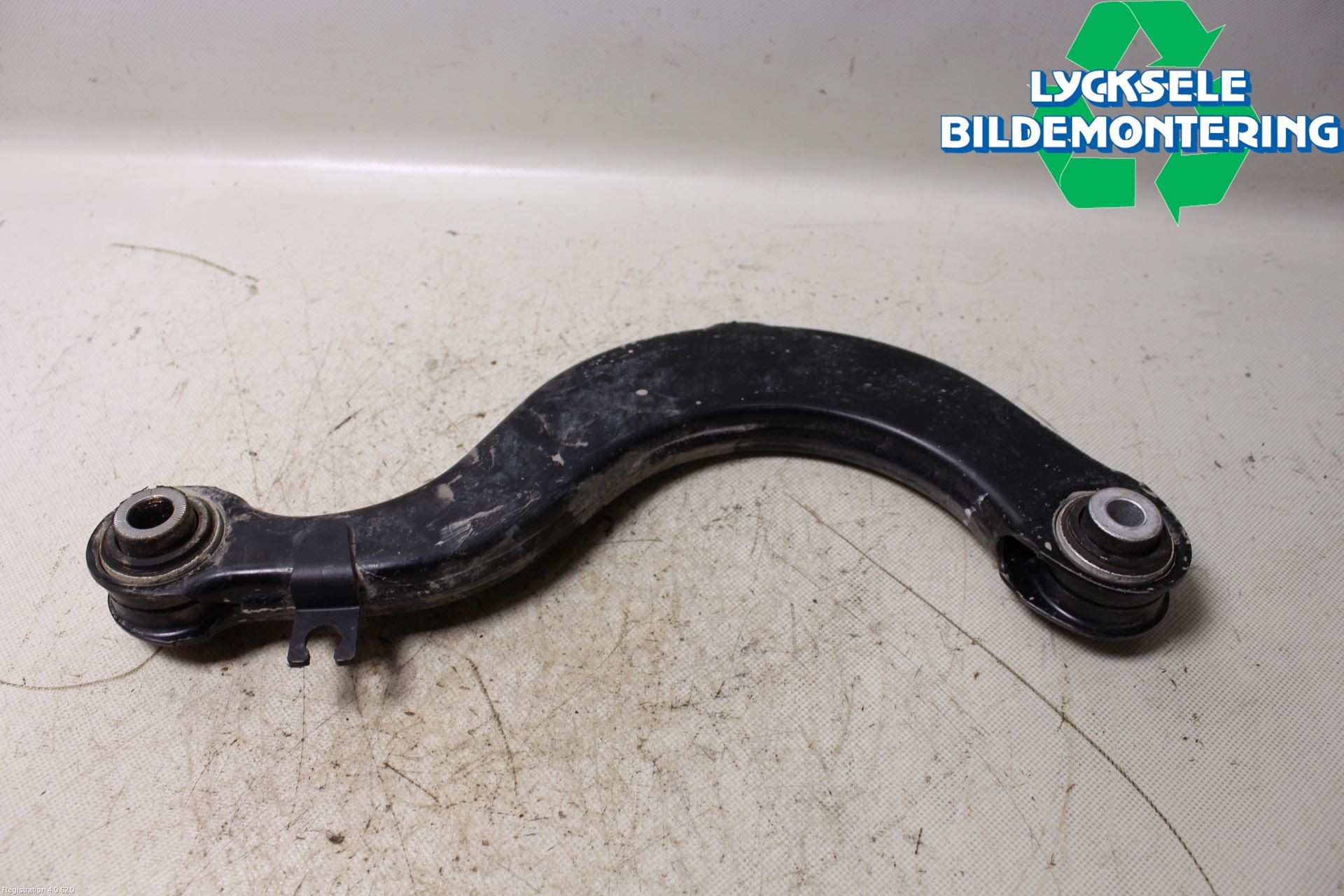 Volkswagen VW GOLF / E-GOLF VII 13-20 Bärarm Bak Vänster
