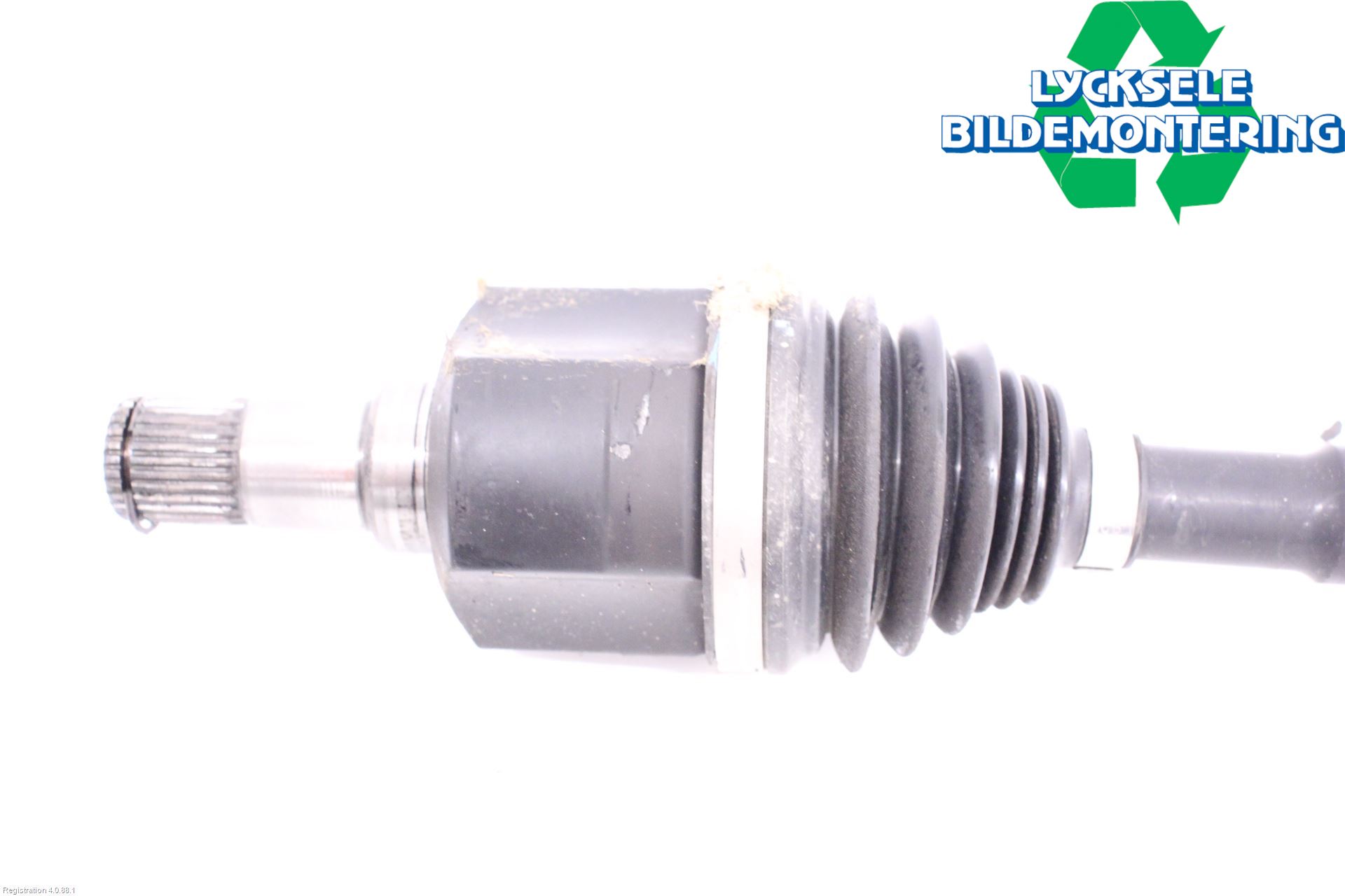 Hyundai i40 16-18 Drivaxel Fram Höger