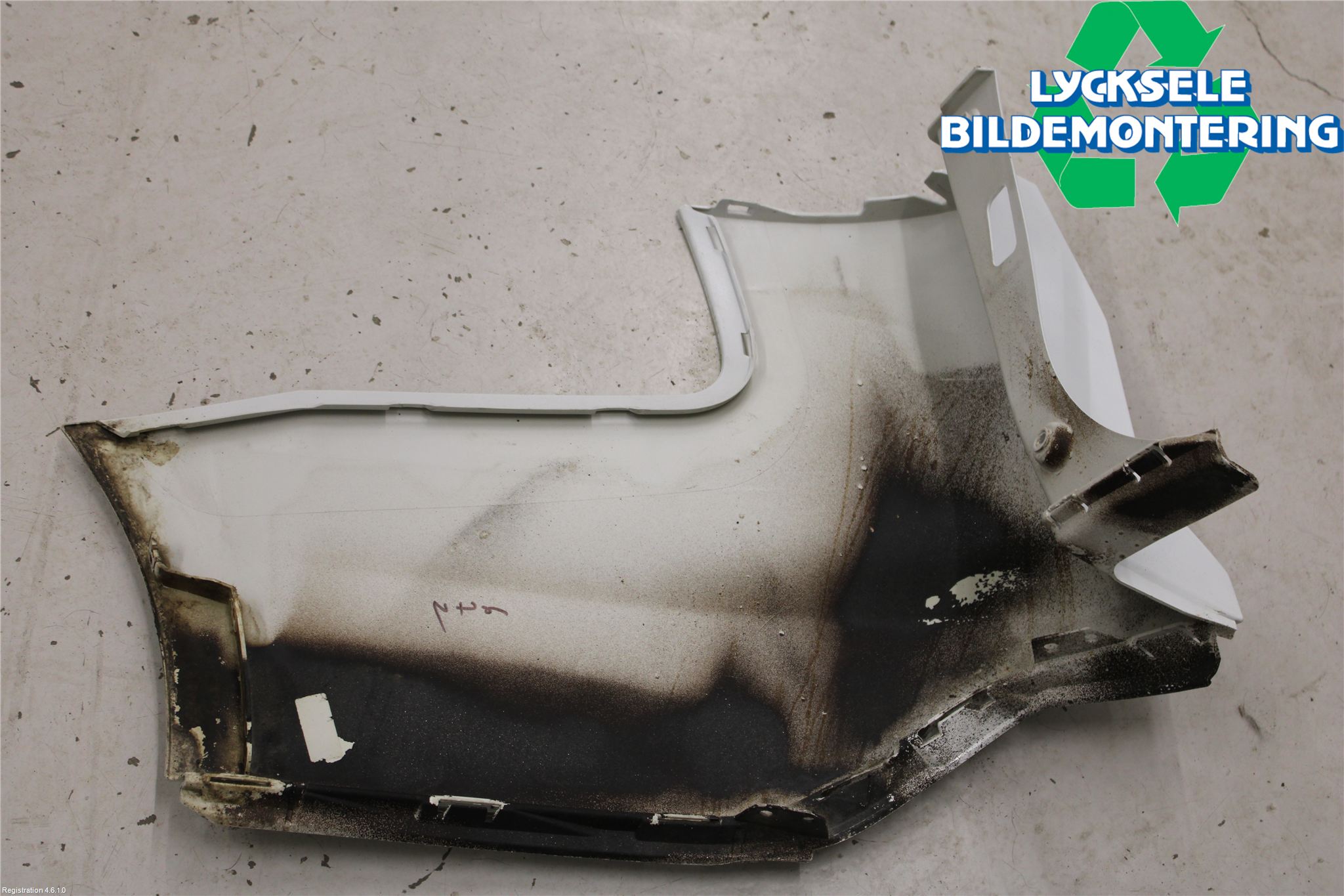 Ford FOCUS 15-18 Stötfångardel Bak Hö