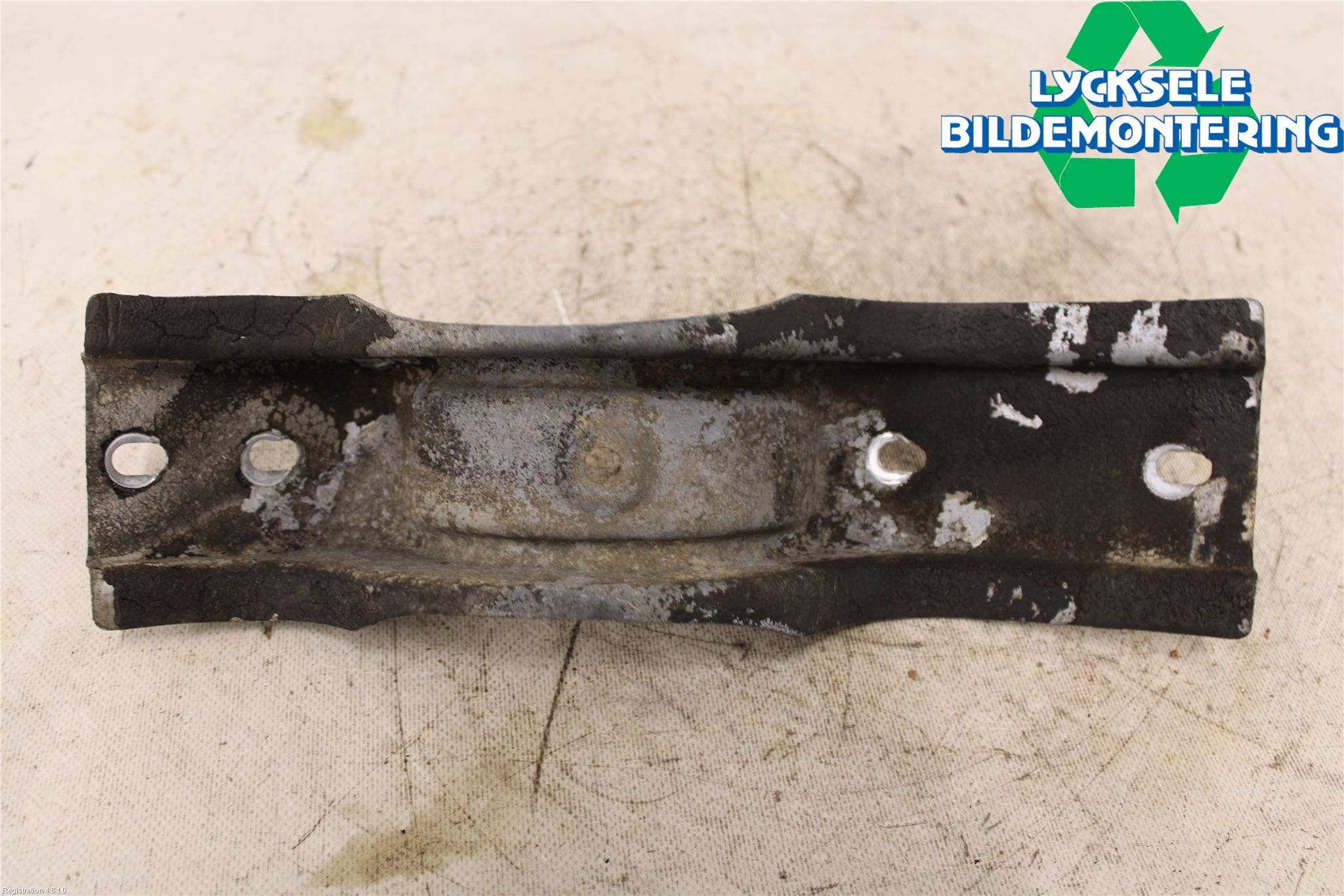 Volvo 240 81-87 Mellanaxel Stödlager