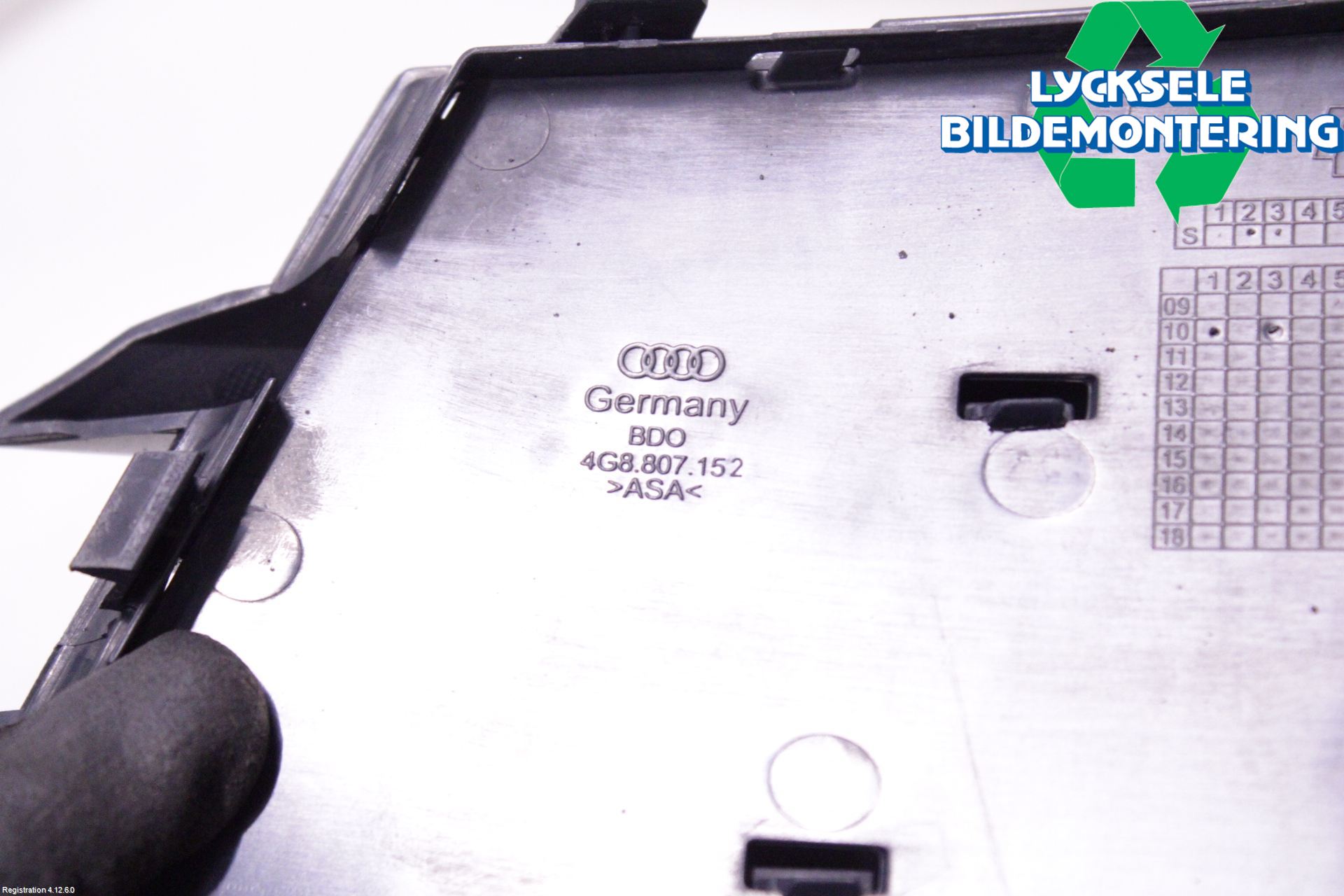 Audi A7/S7 4G 11-17 Dimljussarg Fram