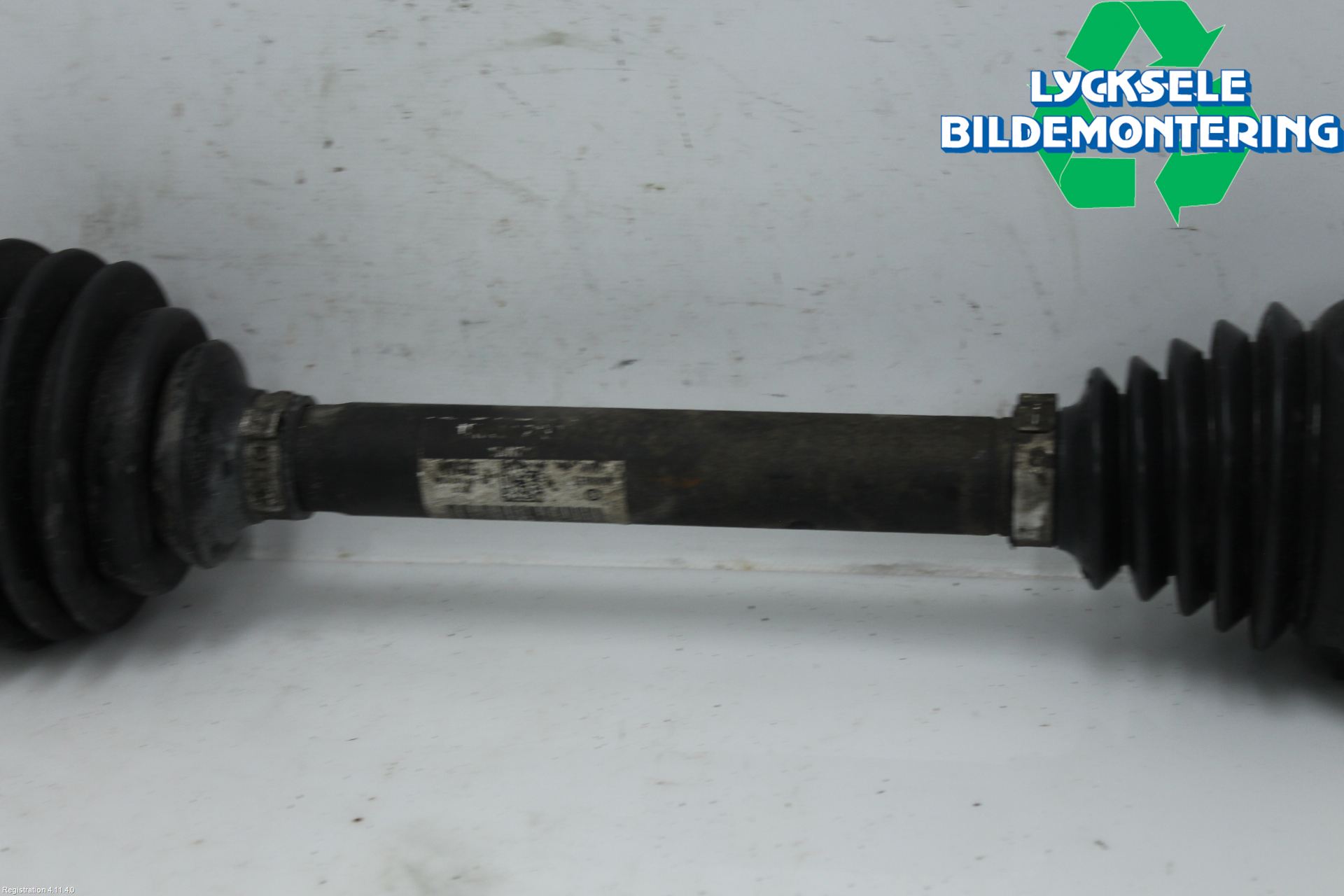 Volkswagen VW ID.7/TOURER 24- Drivaxel Bak Vänster