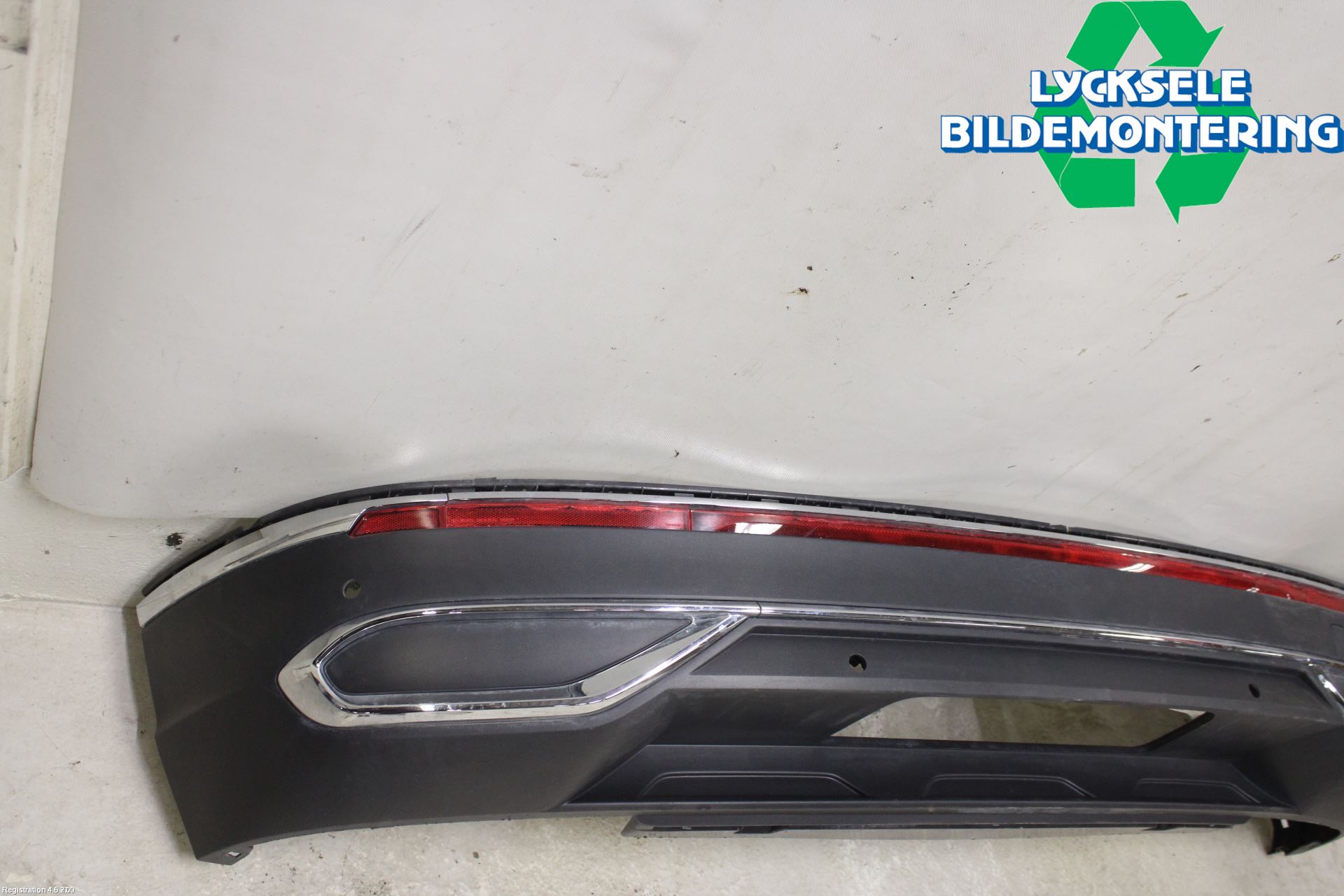 Volkswagen VW TIGUAN 16-24 Spoiler Bak