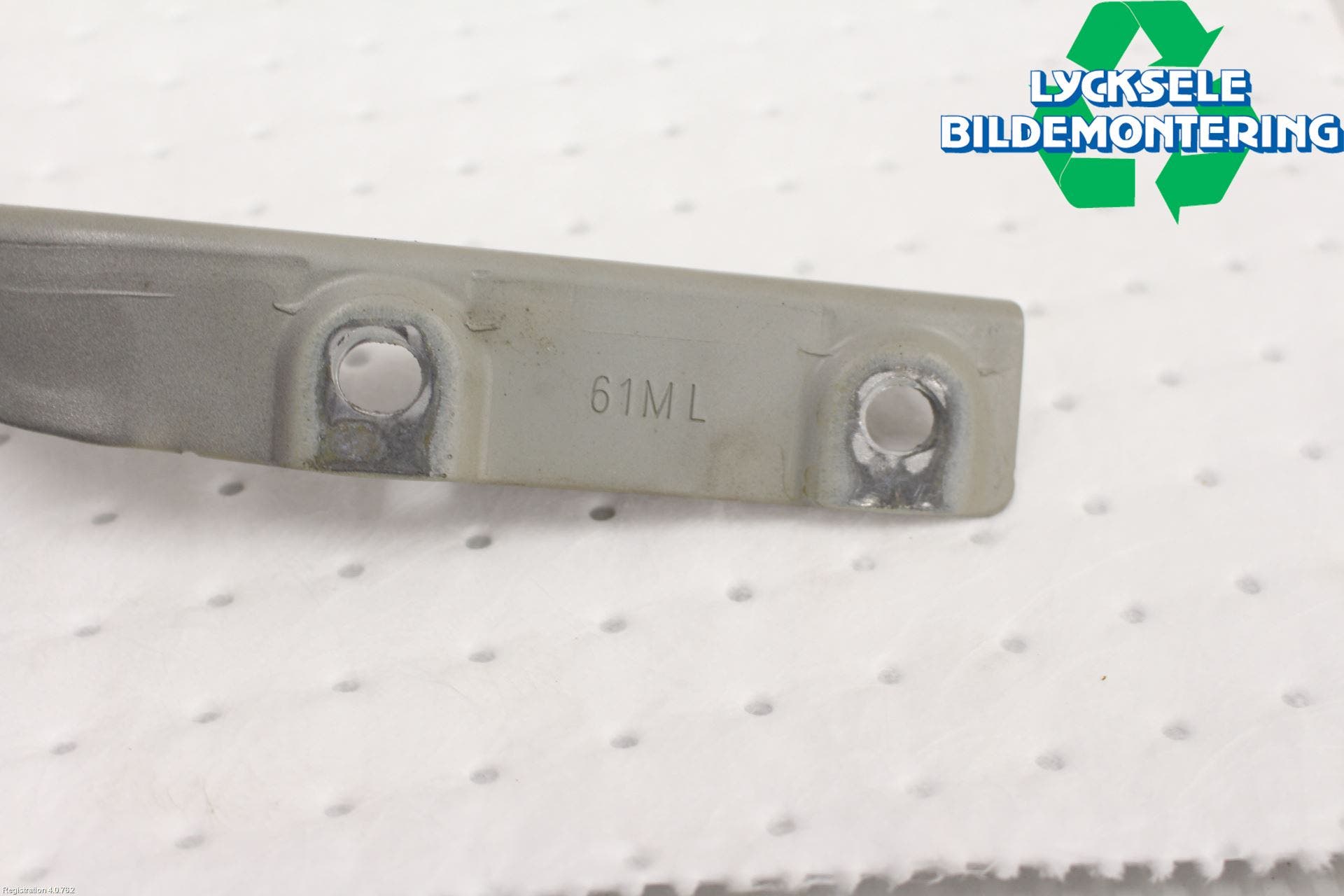 Suzuki VITARA 15- Huvgångjärn