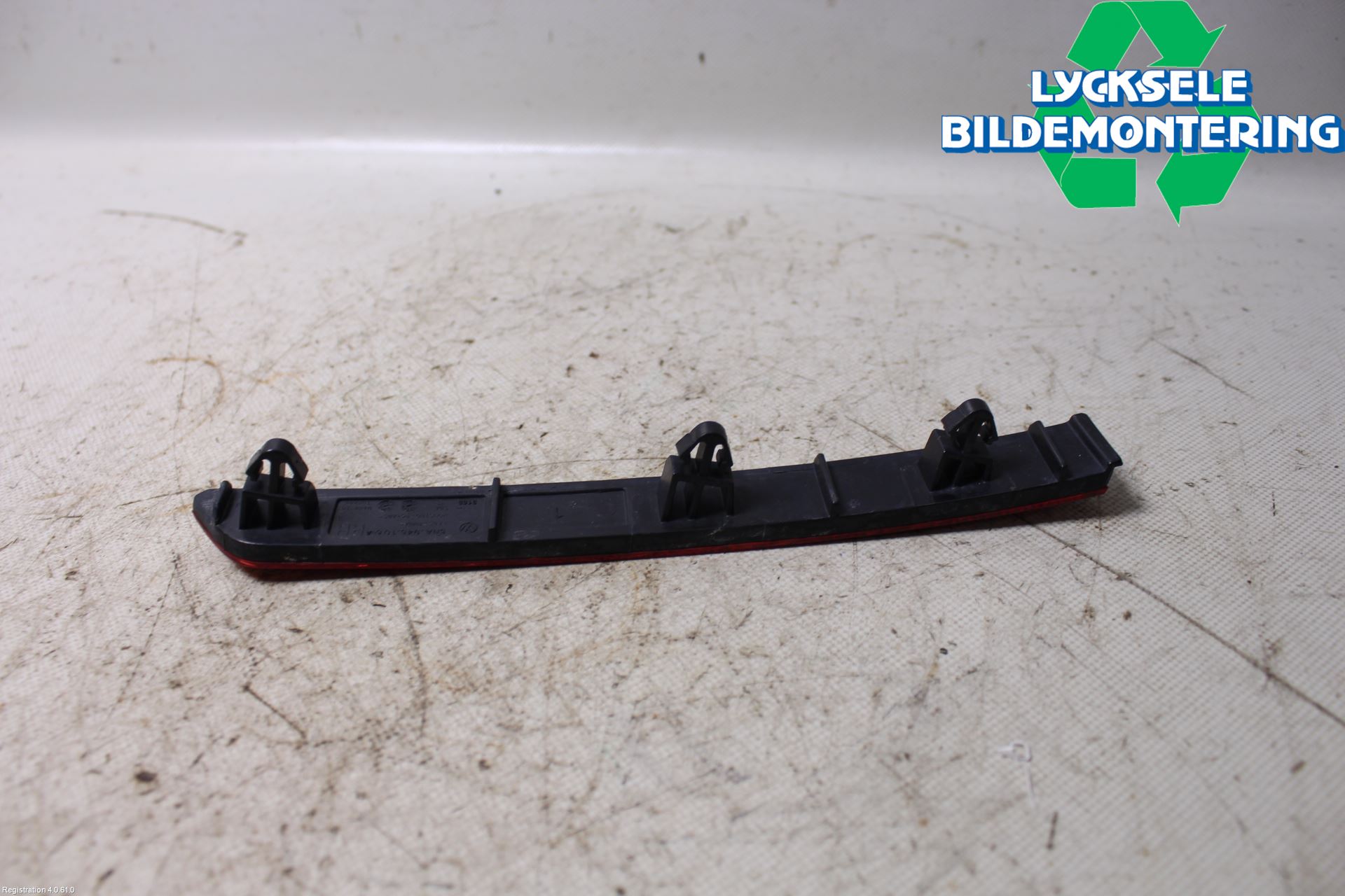 Volkswagen VW TIGUAN 16-24 Dimljus/Reflex Bak