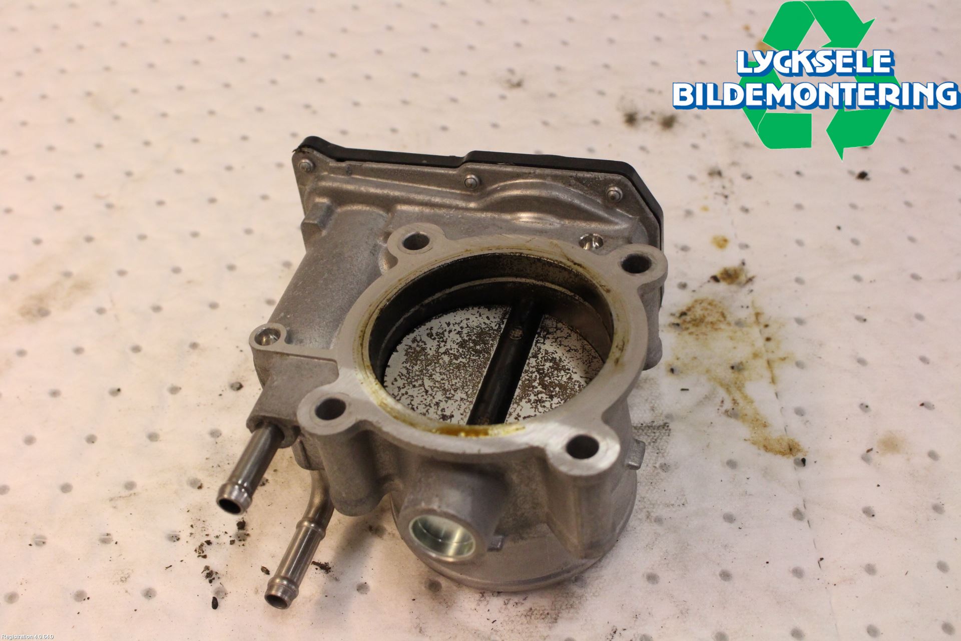 Lexus GS 300h/450h 13-20 Injspjällhus