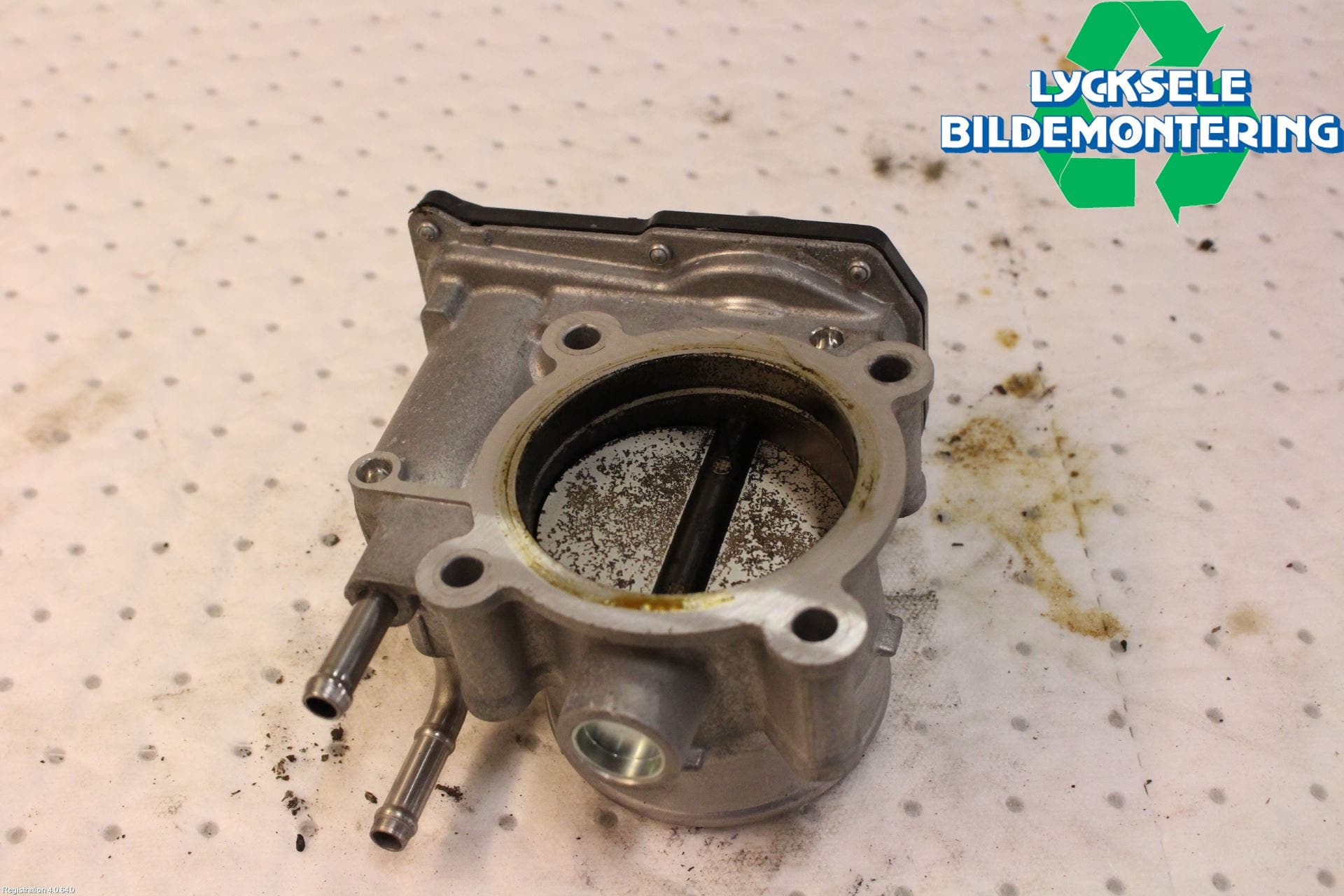 Lexus GS 300h/450h 13-20 Injspjällhus