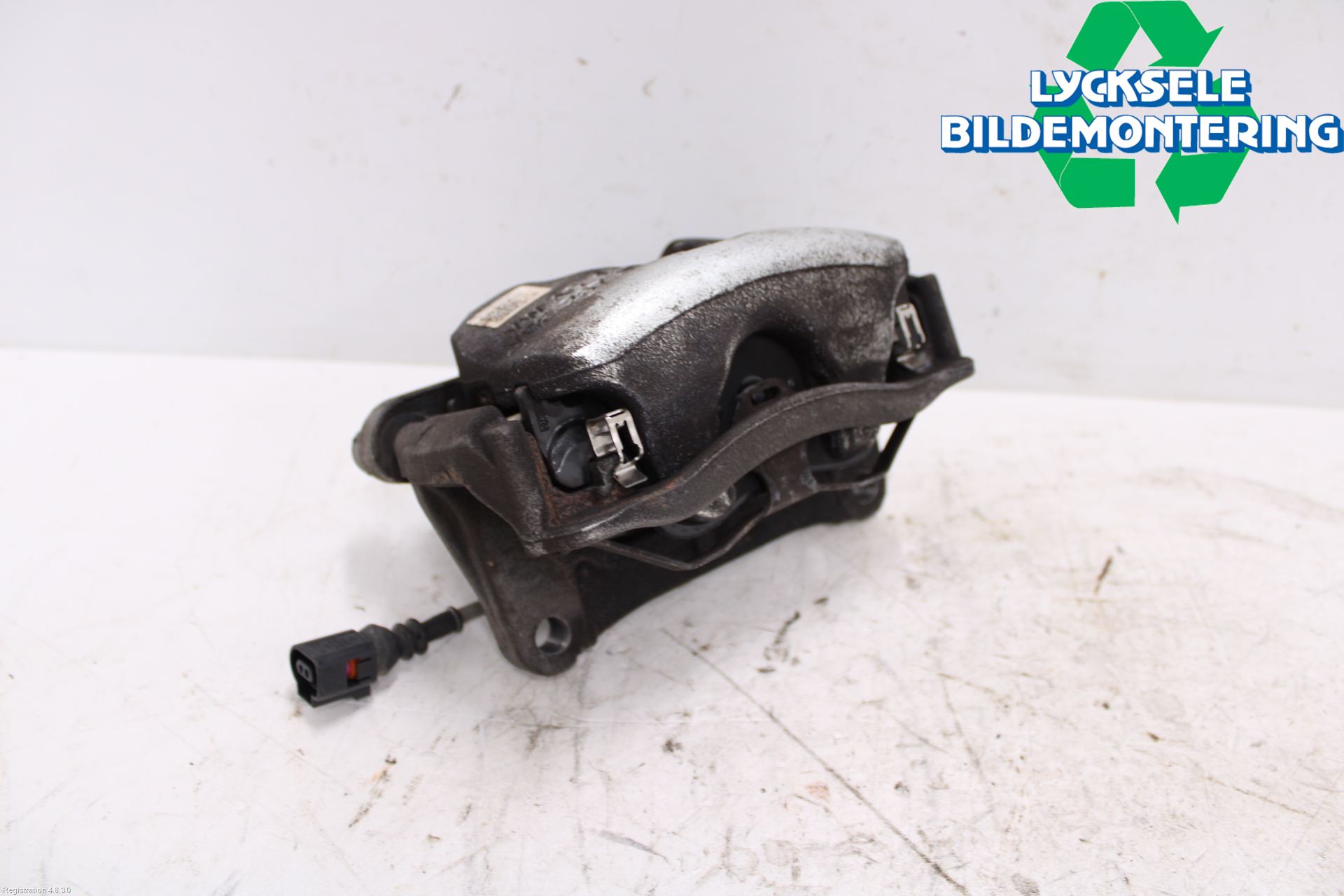 Volkswagen VW GOLF / E-GOLF VIII 20- Bromsok Fram Höger