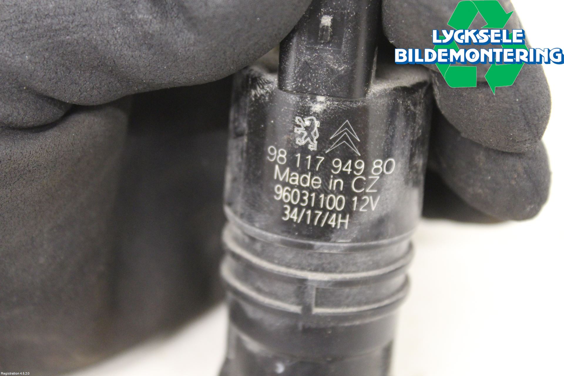 Peugeot EXPERT/E-EXPERT 17- Spolarpump Vindruta