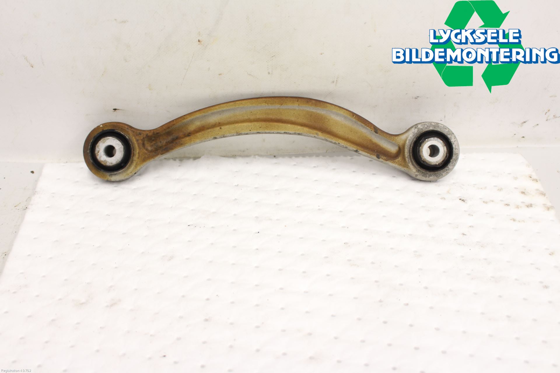 Mercedes-Benz MB E-KLASS (W212) 09-16 Bärarm Bak Övre Höger
