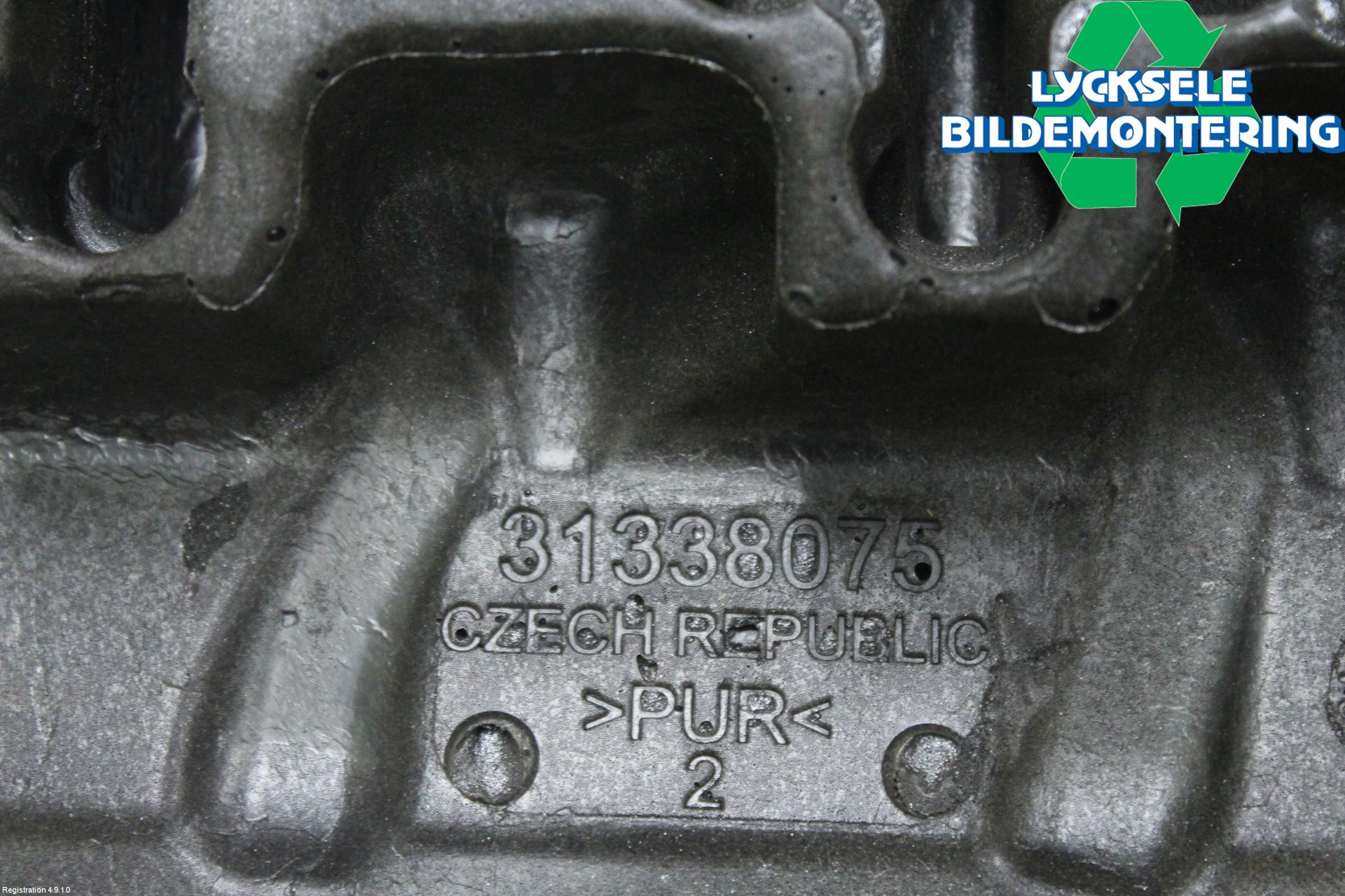 Volvo V90 17->> Motorkåpa