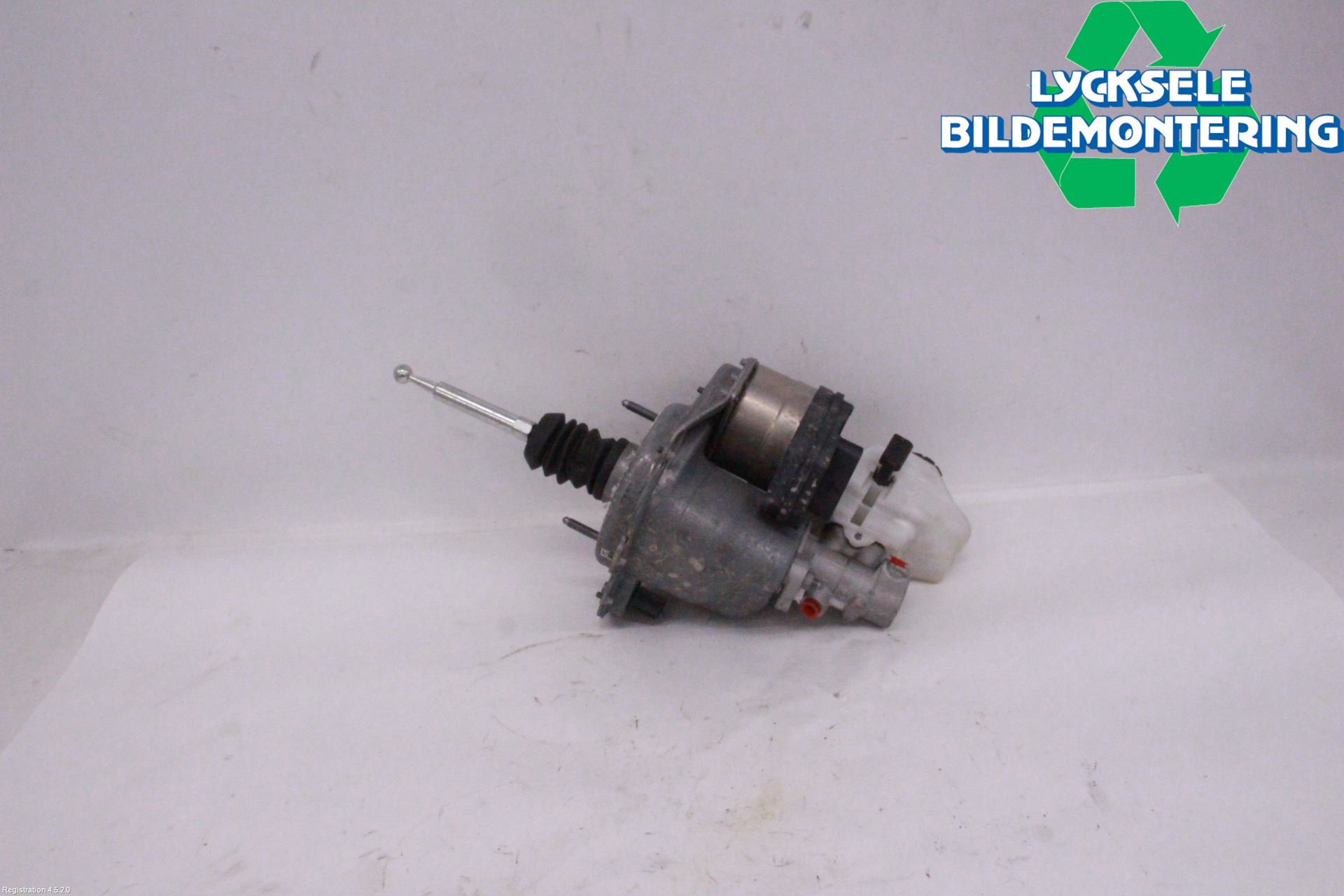 Volkswagen VW PASSAT 20-24 Bromsservo