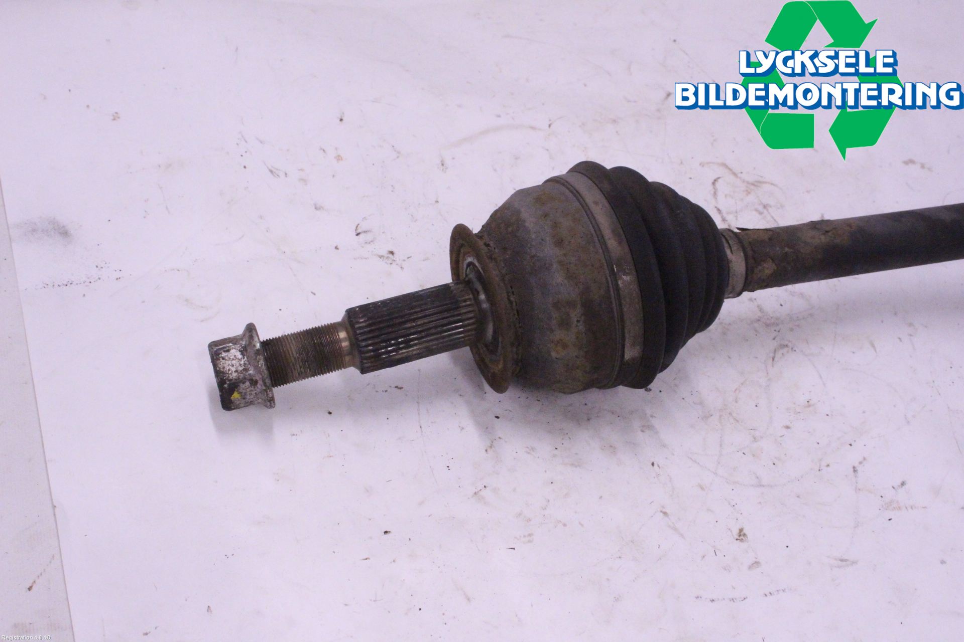 Nissan PATHFINDER R51 05-12 Drivaxel Bak Höger